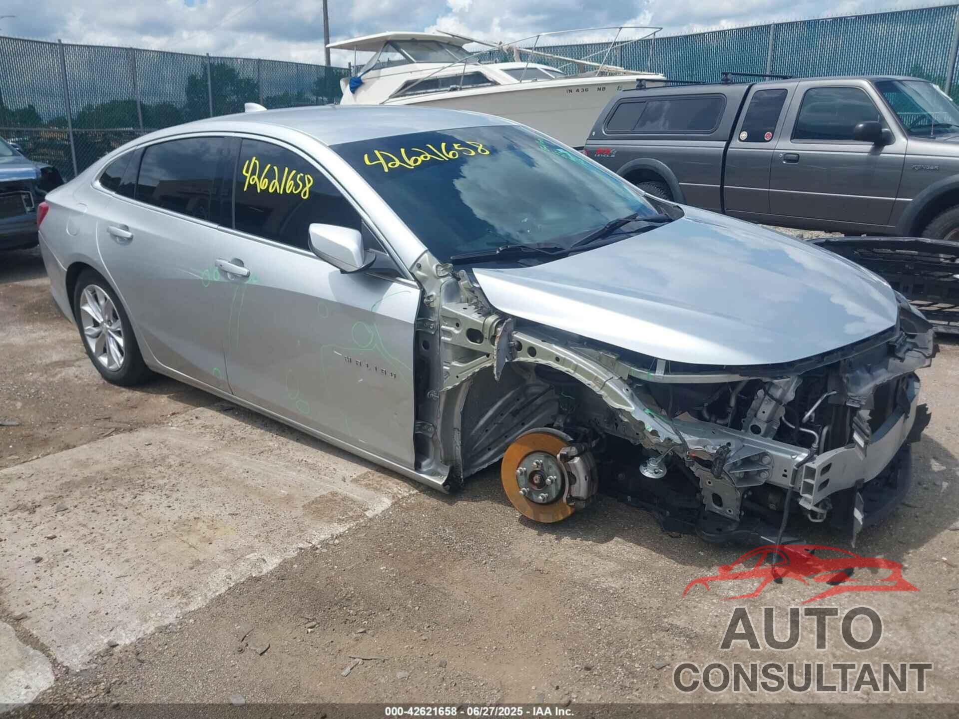 CHEVROLET MALIBU 2020 - 1G1ZD5ST3LF041278