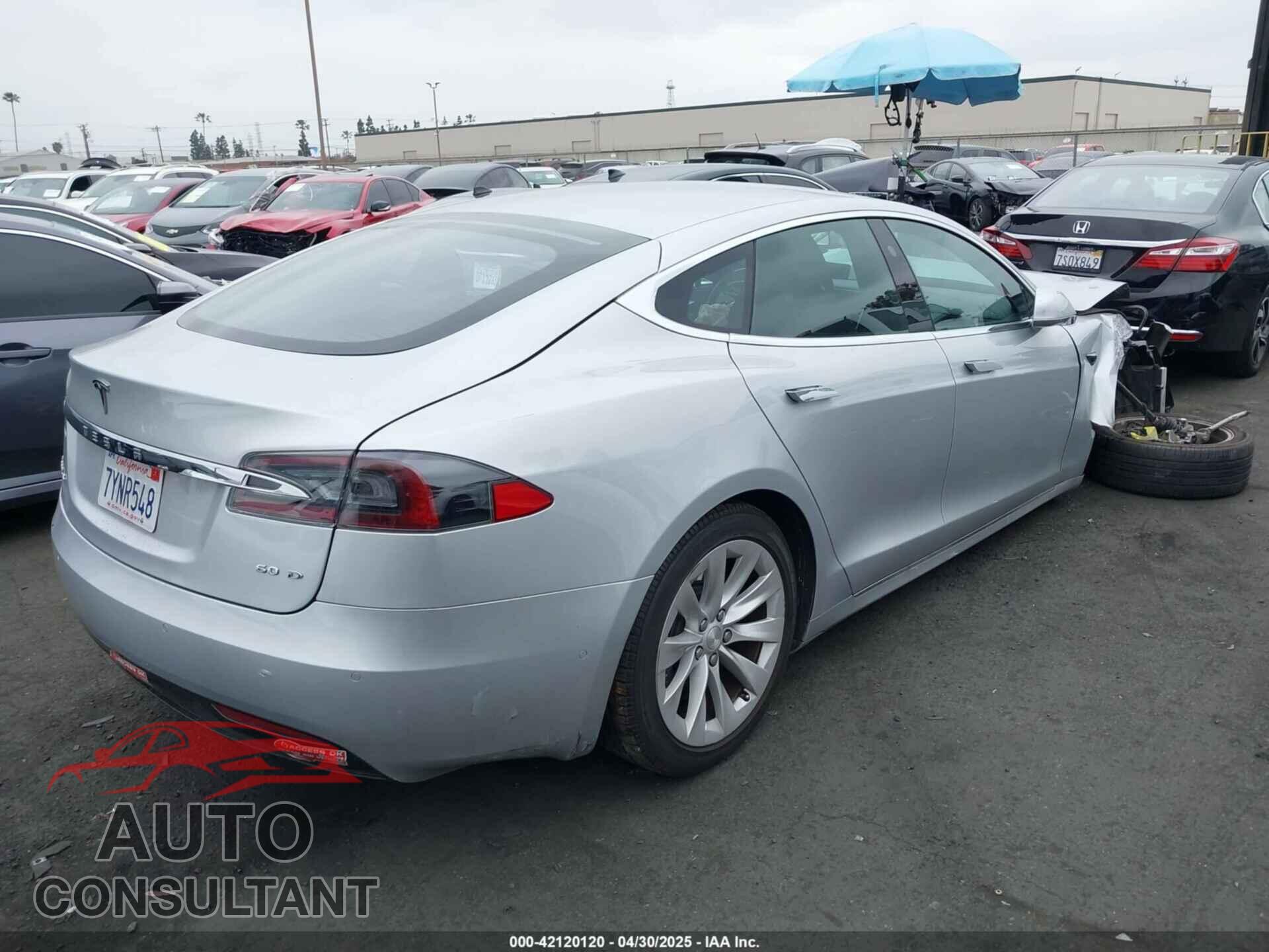 TESLA MODEL S 2017 - 5YJSA1E24HF193563