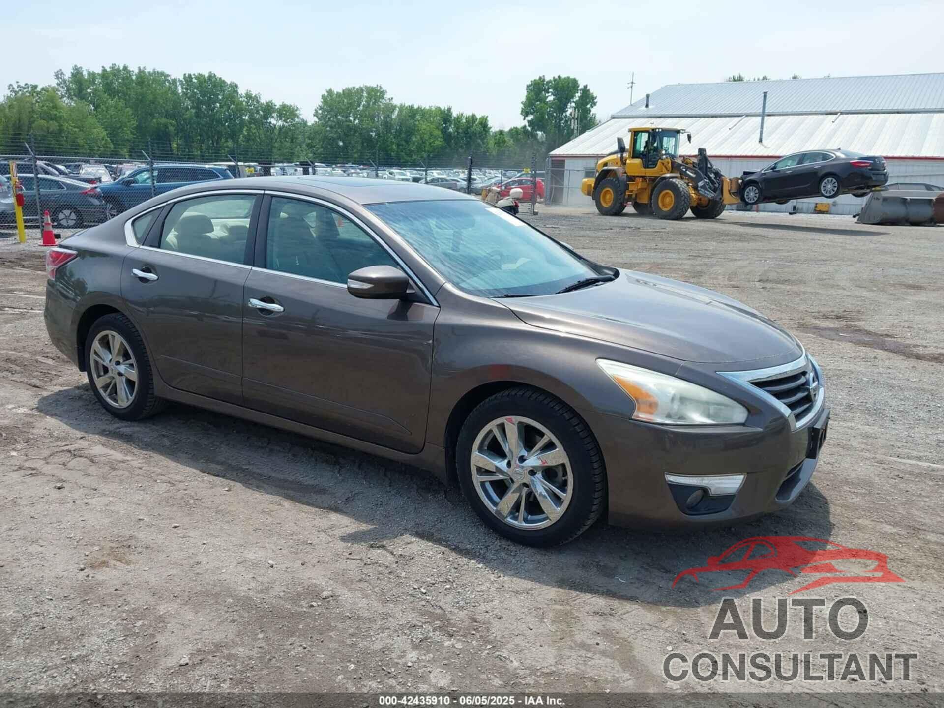 NISSAN ALTIMA 2015 - 1N4AL3AP0FC210345