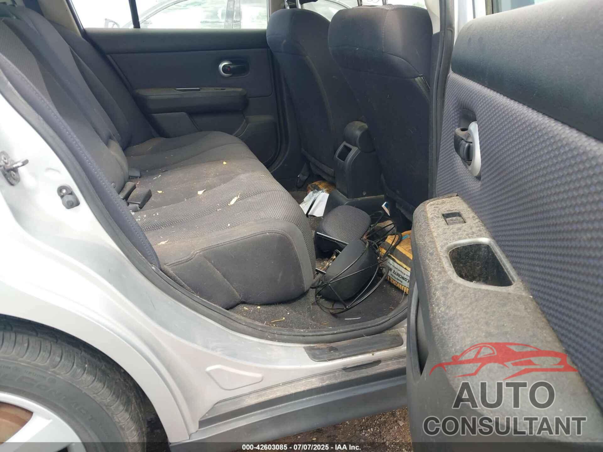 NISSAN VERSA 2009 - 3N1BC13EX9L413513