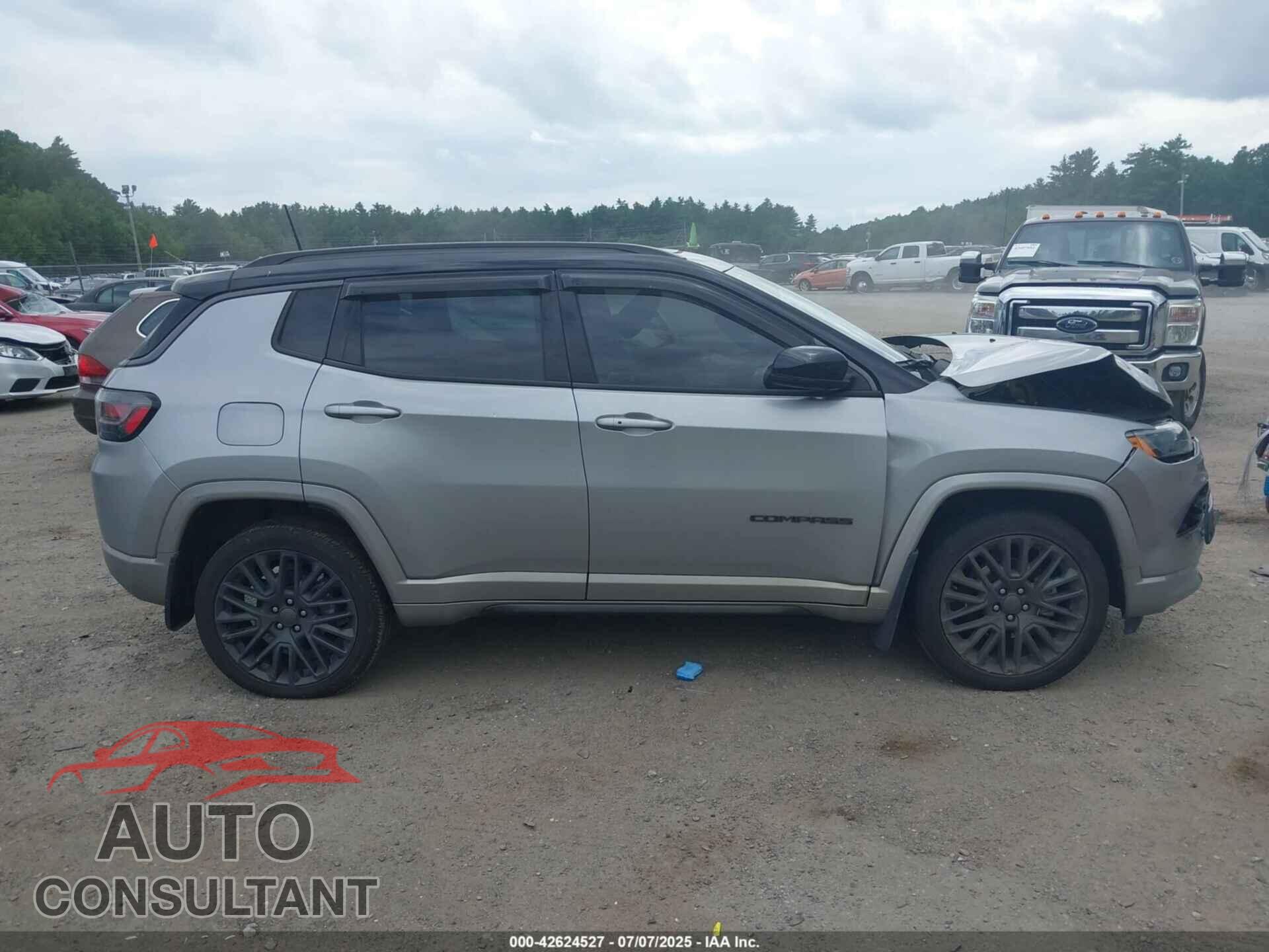JEEP COMPASS 2022 - 3C4NJDCB3NT158317