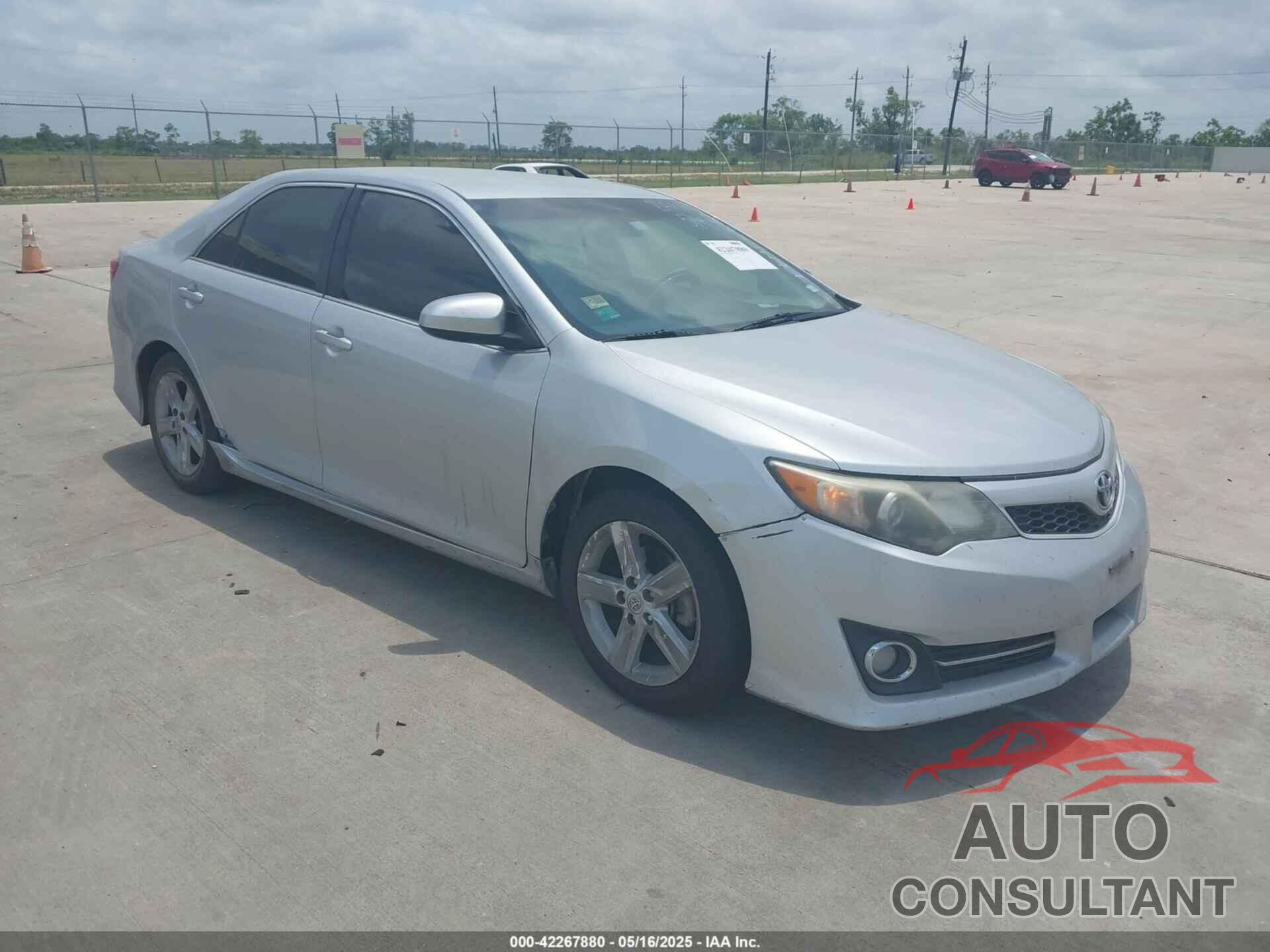 TOYOTA CAMRY 2014 - 4T1BF1FK3EU450663