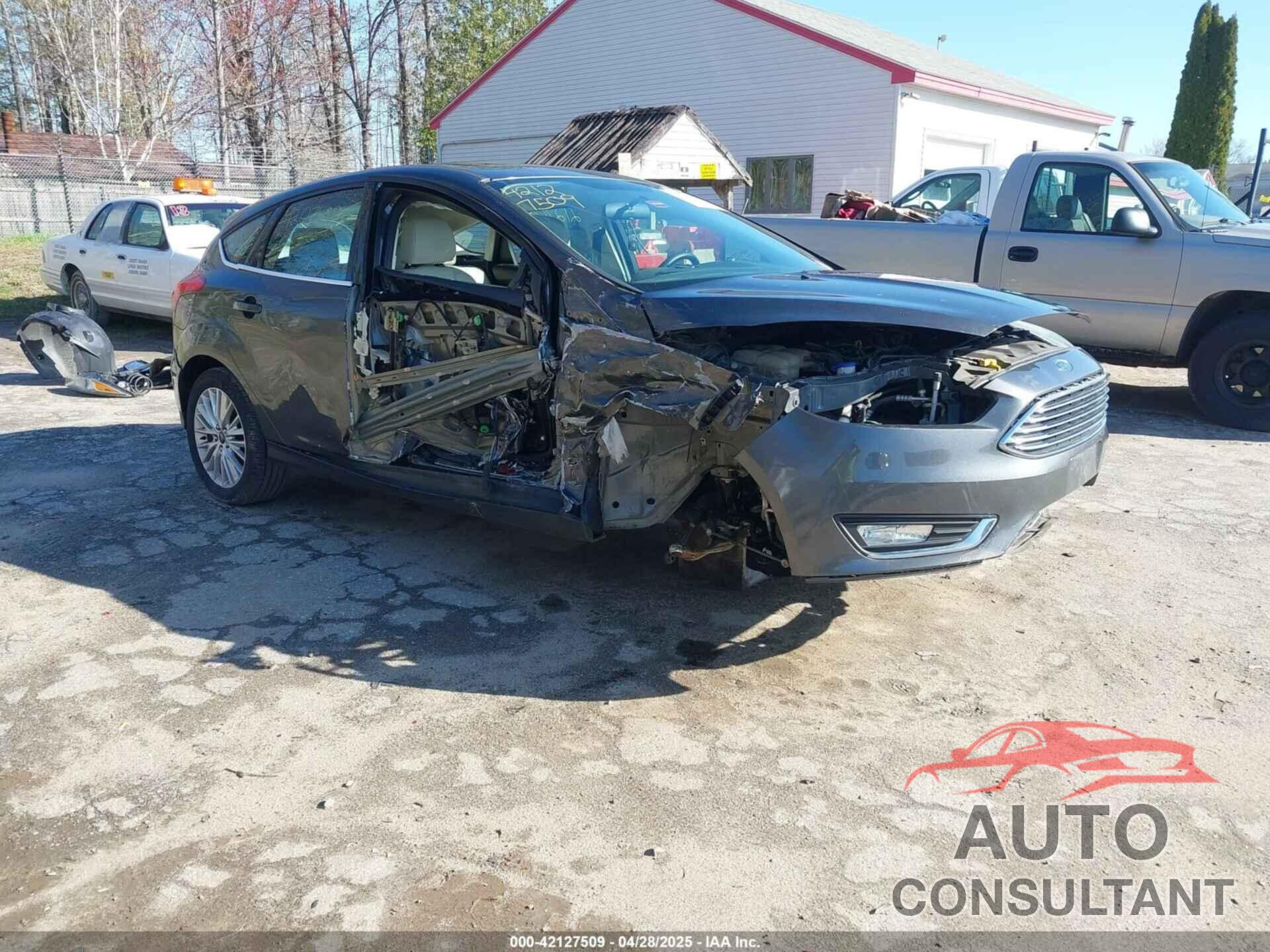 FORD FOCUS 2015 - 1FADP3N24FL344694
