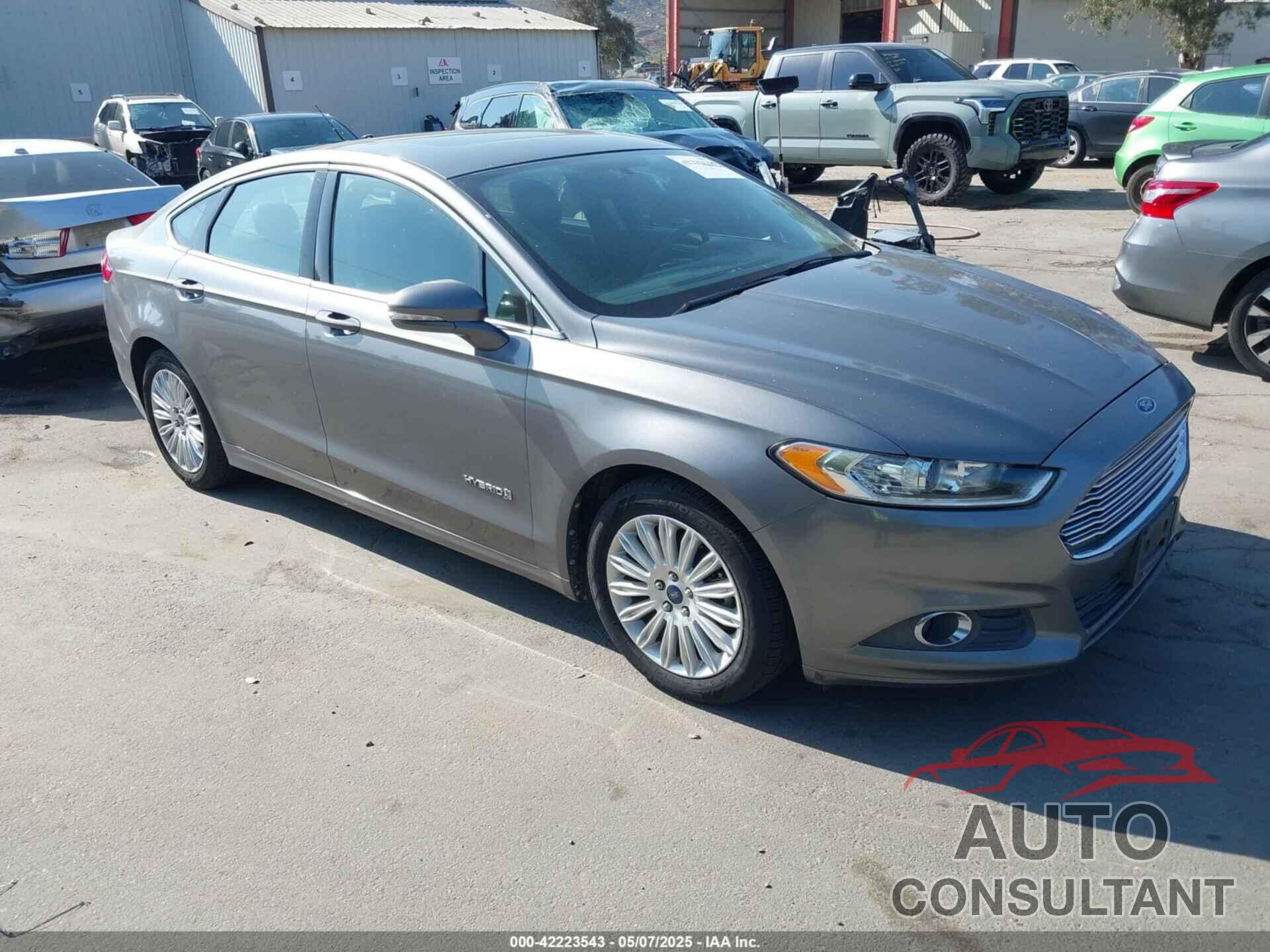 FORD FUSION HYBRID 2013 - 3FA6P0LU8DR178254