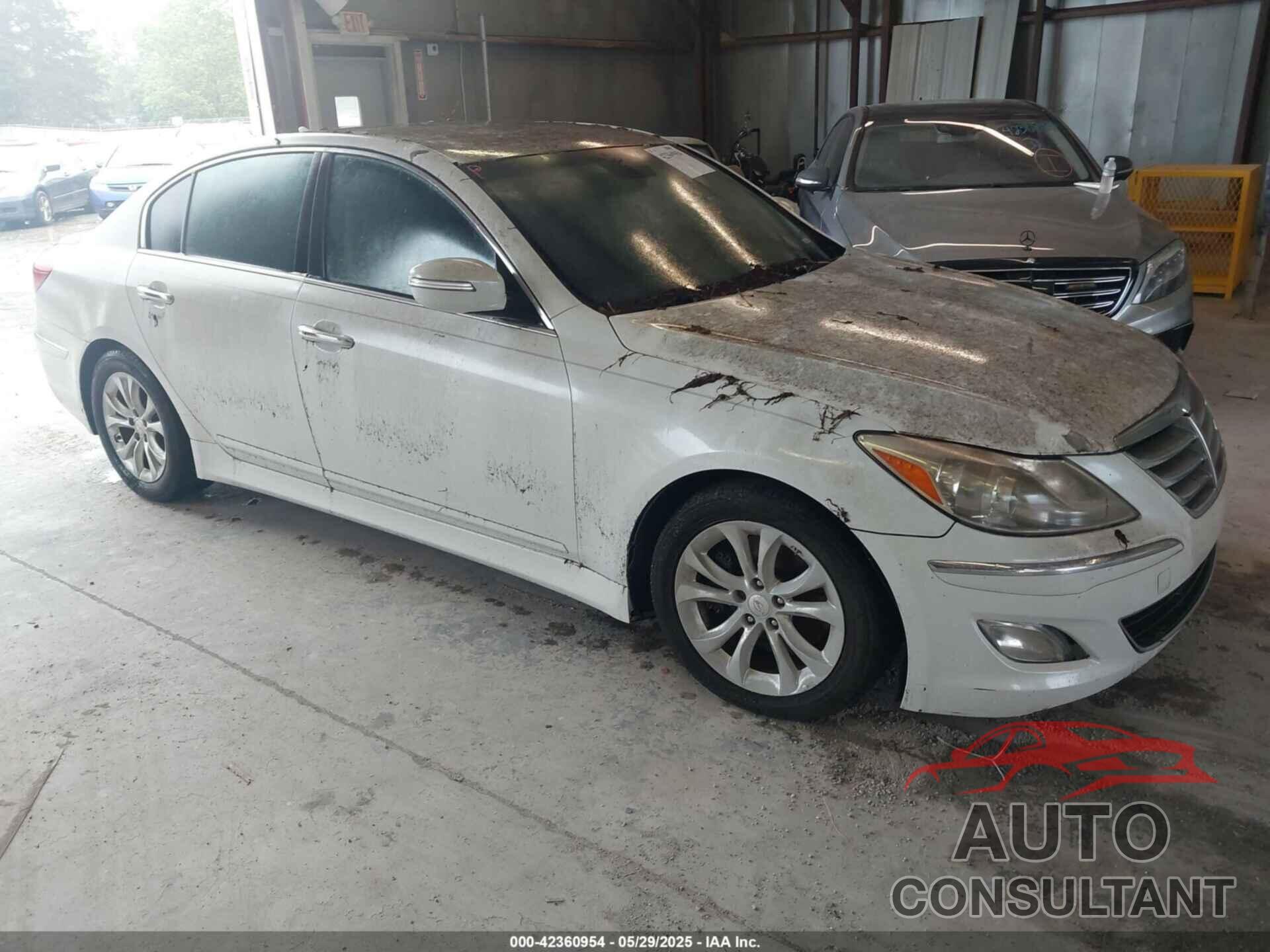 HYUNDAI GENESIS 2012 - KMHGC4DD6CU152349