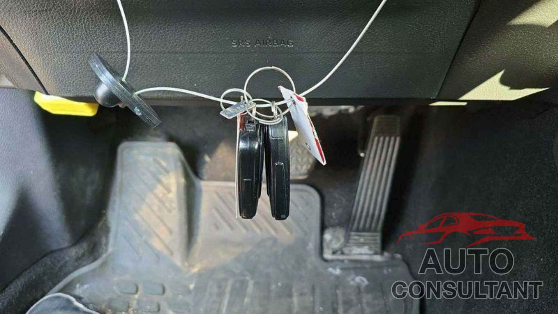 TOYOTA CAMRY 2020 - 4T1F11AK7LU959448
