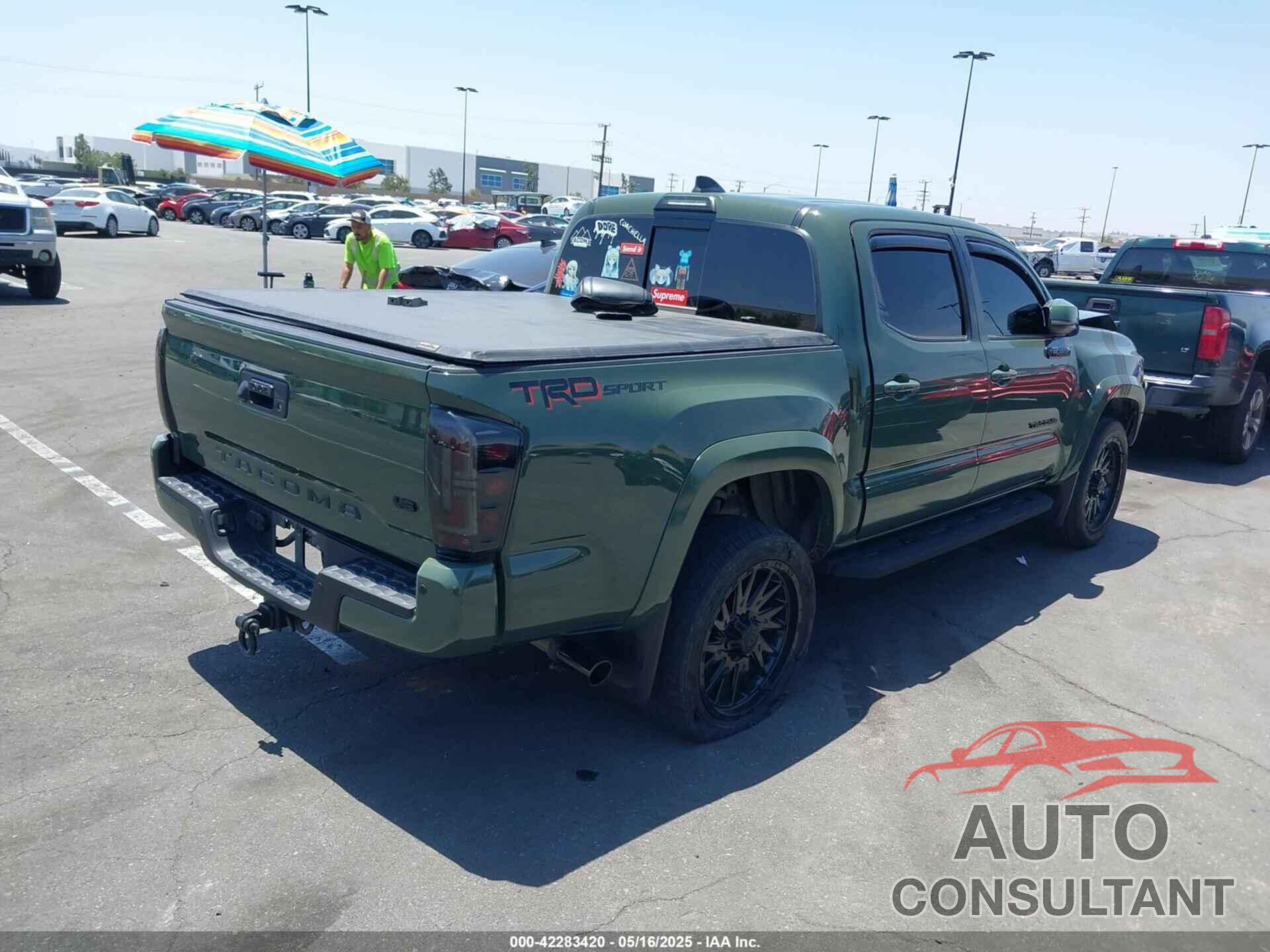 TOYOTA TACOMA 2022 - 3TMAZ5CN6NM174335