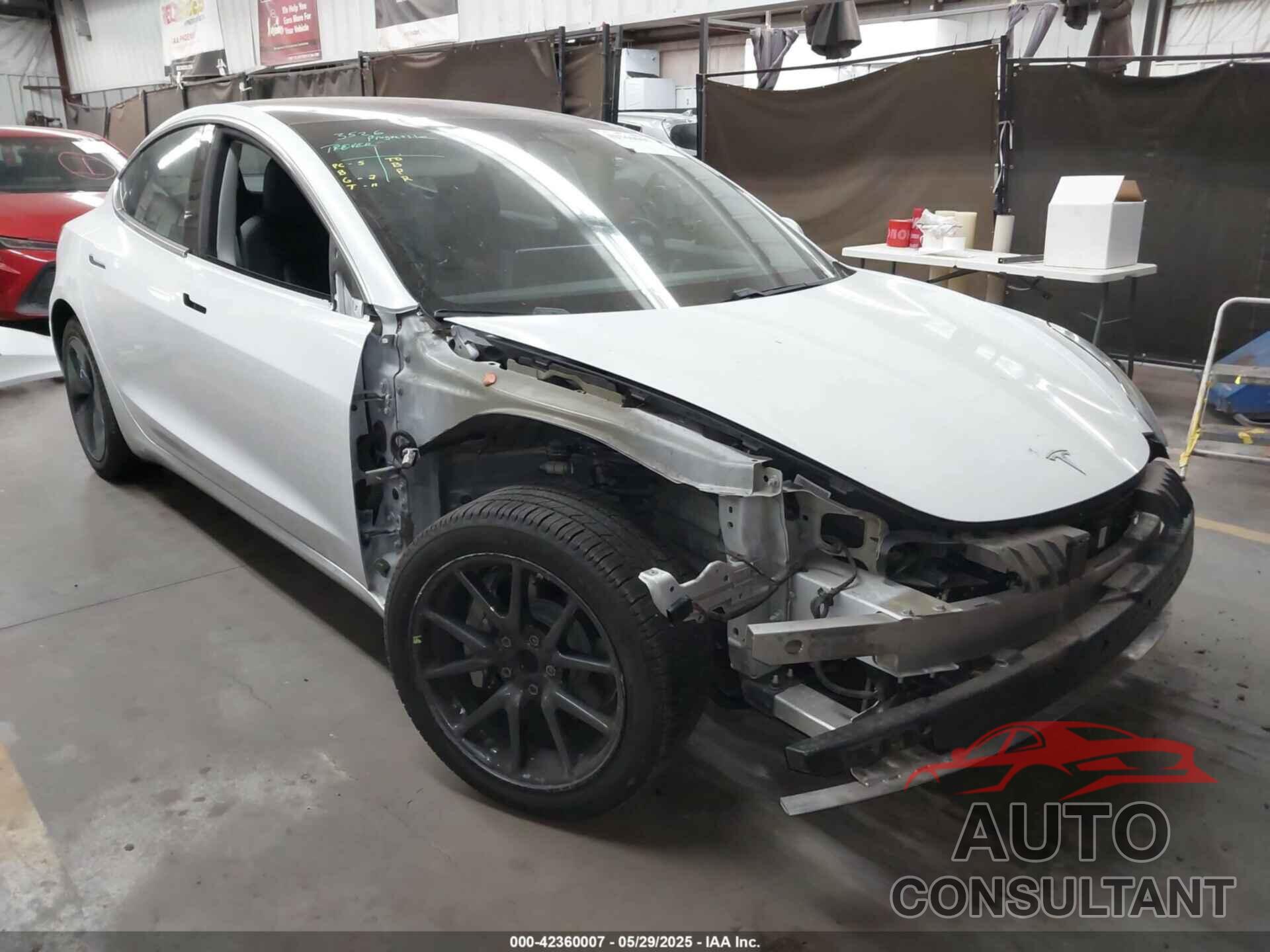 TESLA MODEL 3 2018 - 5YJ3E1EA9JF044426
