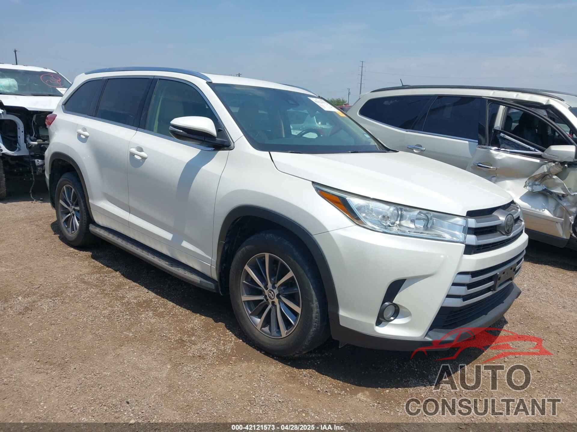 TOYOTA HIGHLANDER 2018 - 5TDKZRFH6JS283275