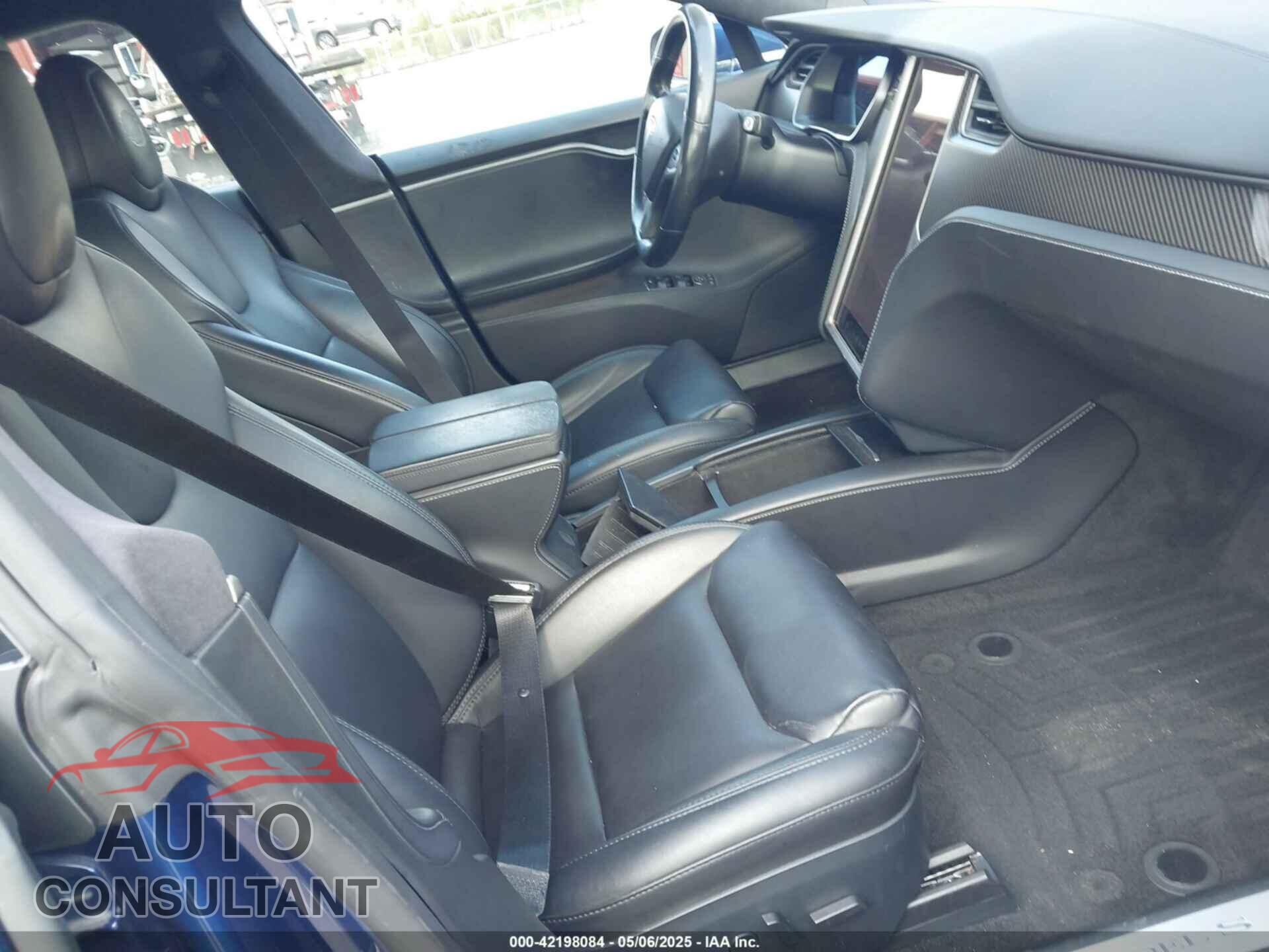 TESLA MODEL S 2021 - 5YJSA1E43MF424593
