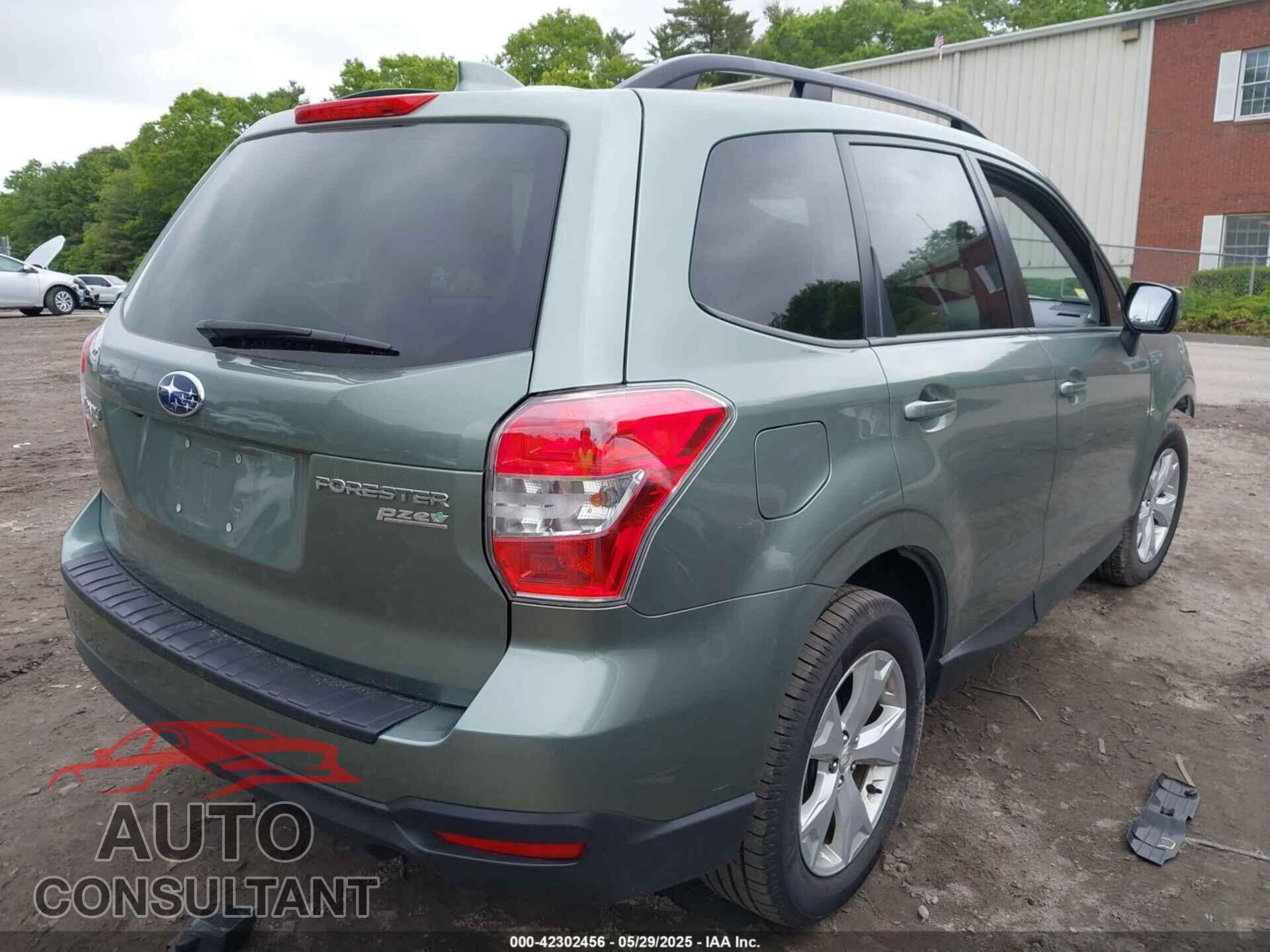 SUBARU FORESTER 2016 - JF2SJADC8GH472802