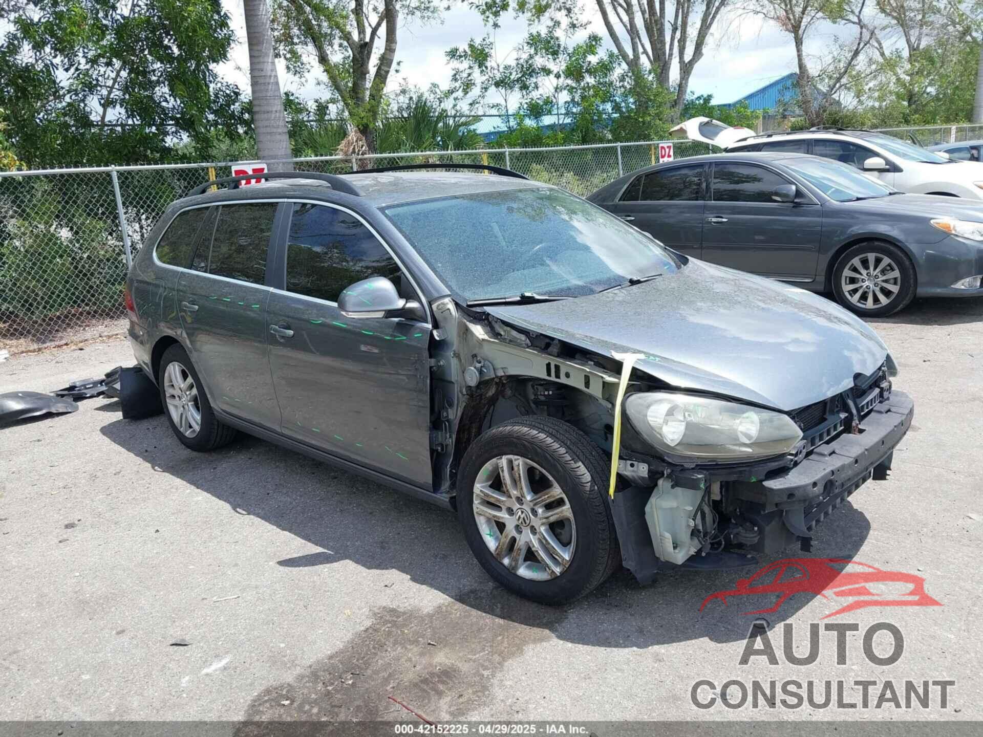 VOLKSWAGEN JETTA SPORTWAGEN 2014 - 3VWPL7AJ6EM613134