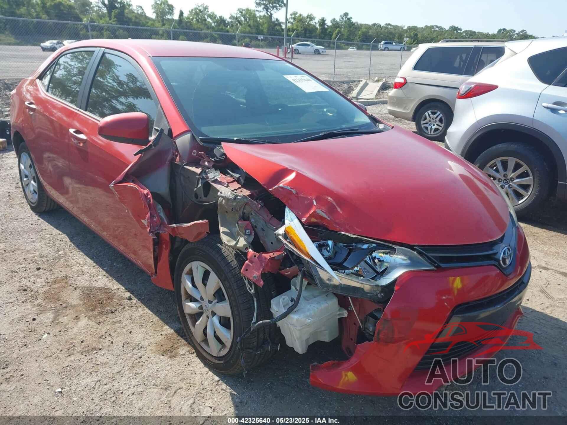 TOYOTA COROLLA 2015 - 5YFBURHE2FP324342