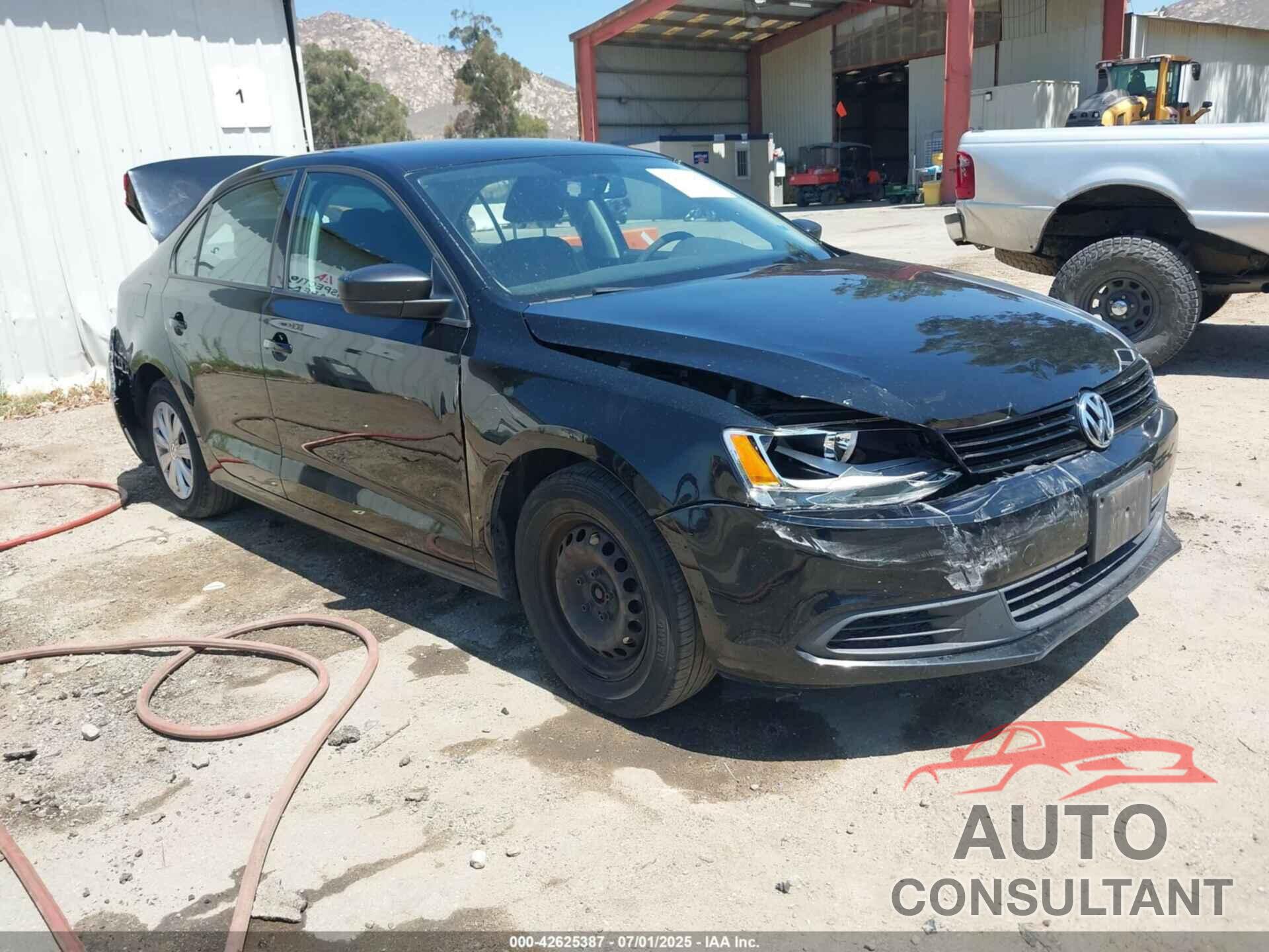 VOLKSWAGEN JETTA 2013 - 3VW2K7AJ8DM401931