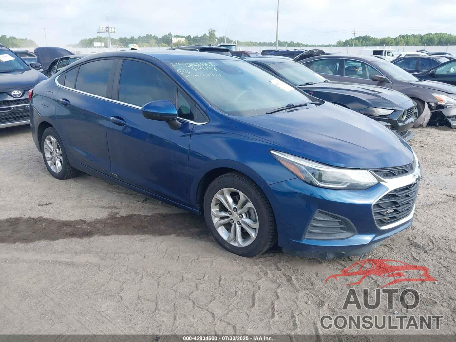CHEVROLET CRUZE 2019 - 1G1BE5SMXK7124951