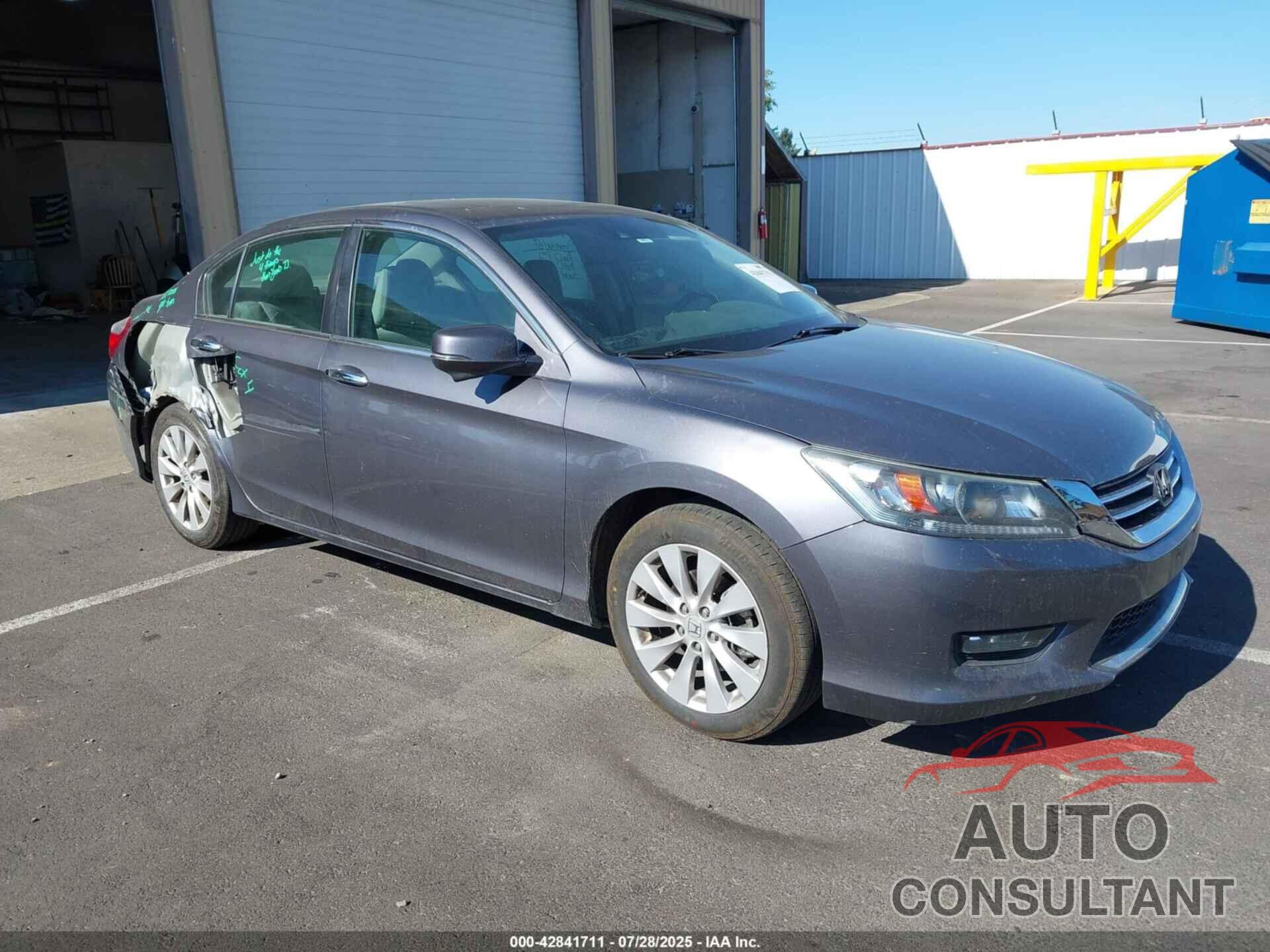 HONDA ACCORD 2015 - 1HGCR2F81FA240481