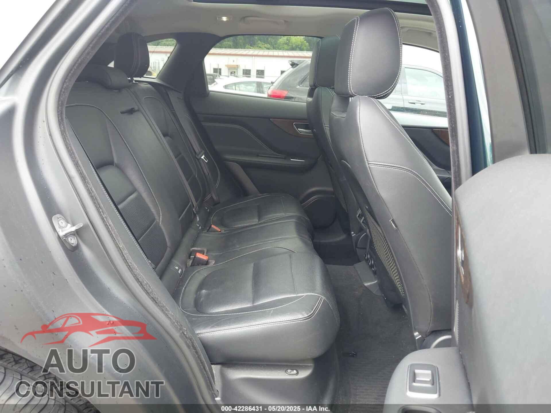 JAGUAR F-PACE 2018 - SADCL2EV8JA246458