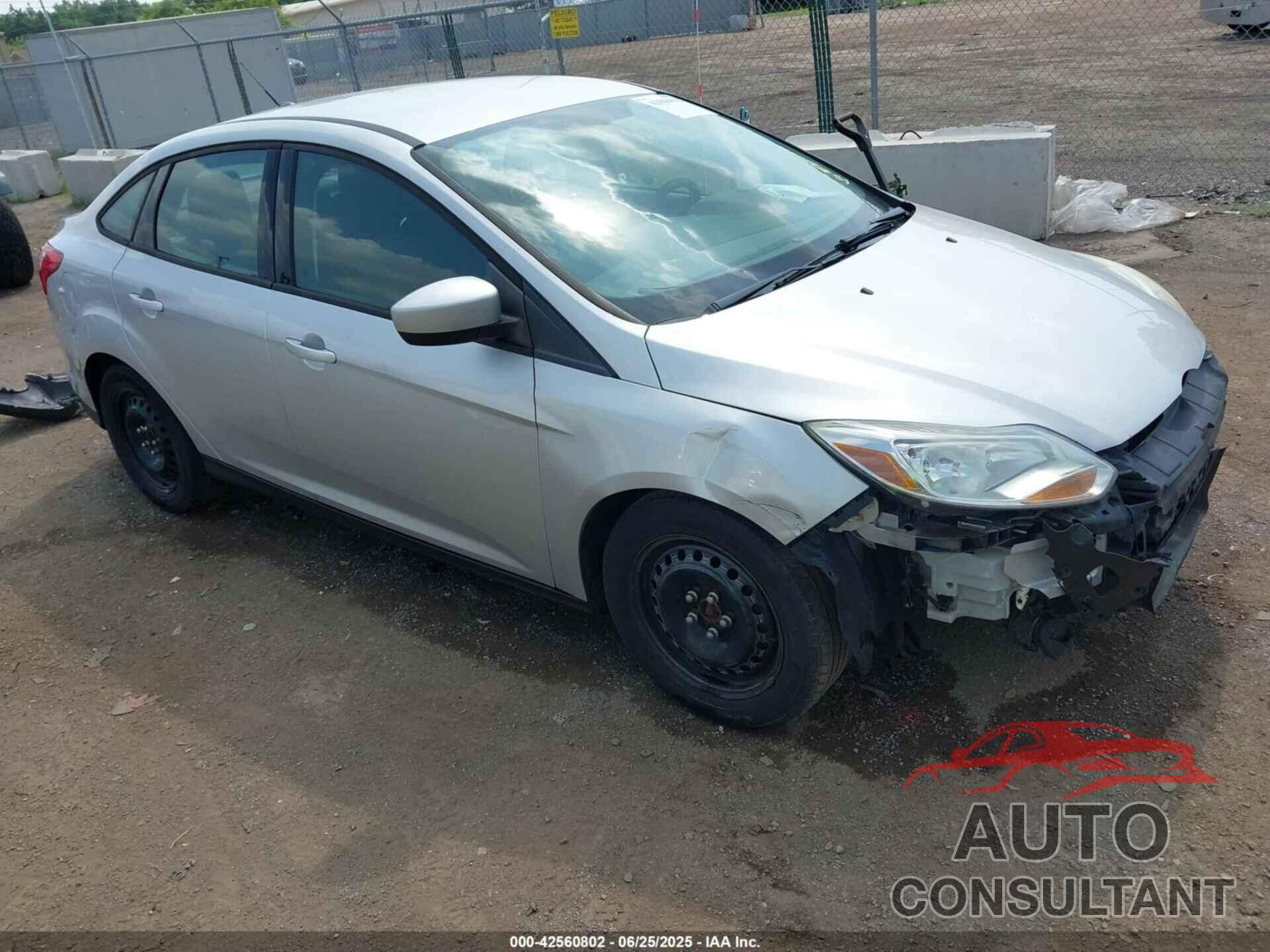 FORD FOCUS 2012 - 1FAHP3F25CL354274