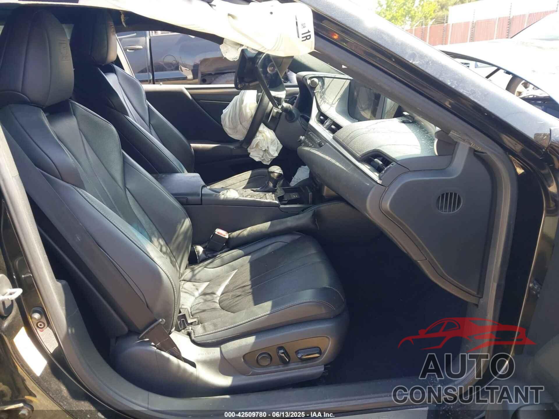 LEXUS ES 350 2019 - 58ABZ1B14KU027650