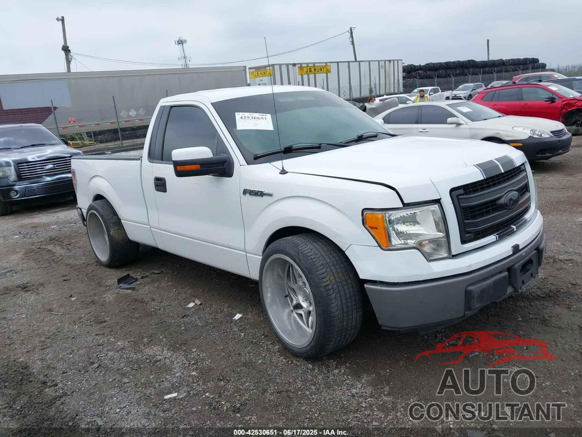 FORD F-150 2013 - 1FTMF1CF8DKE07256