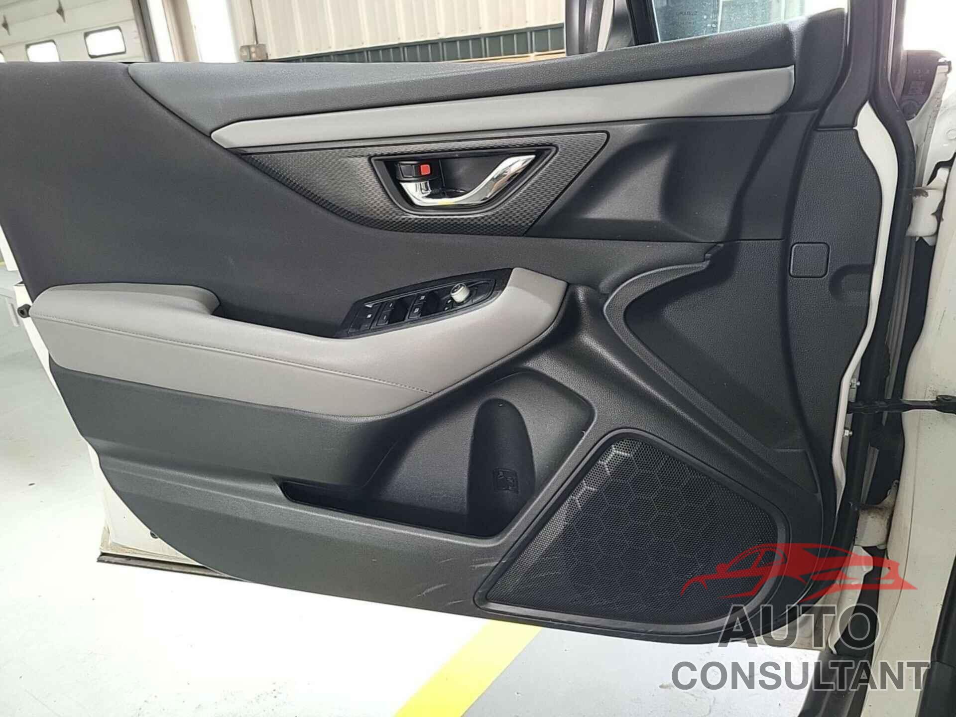 SUBARU OUTBACK 2023 - 4S4BTADC7P3133823