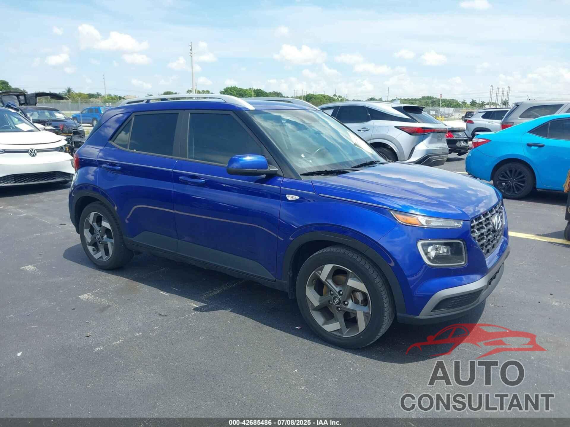 HYUNDAI VENUE 2022 - KMHRC8A38NU159995