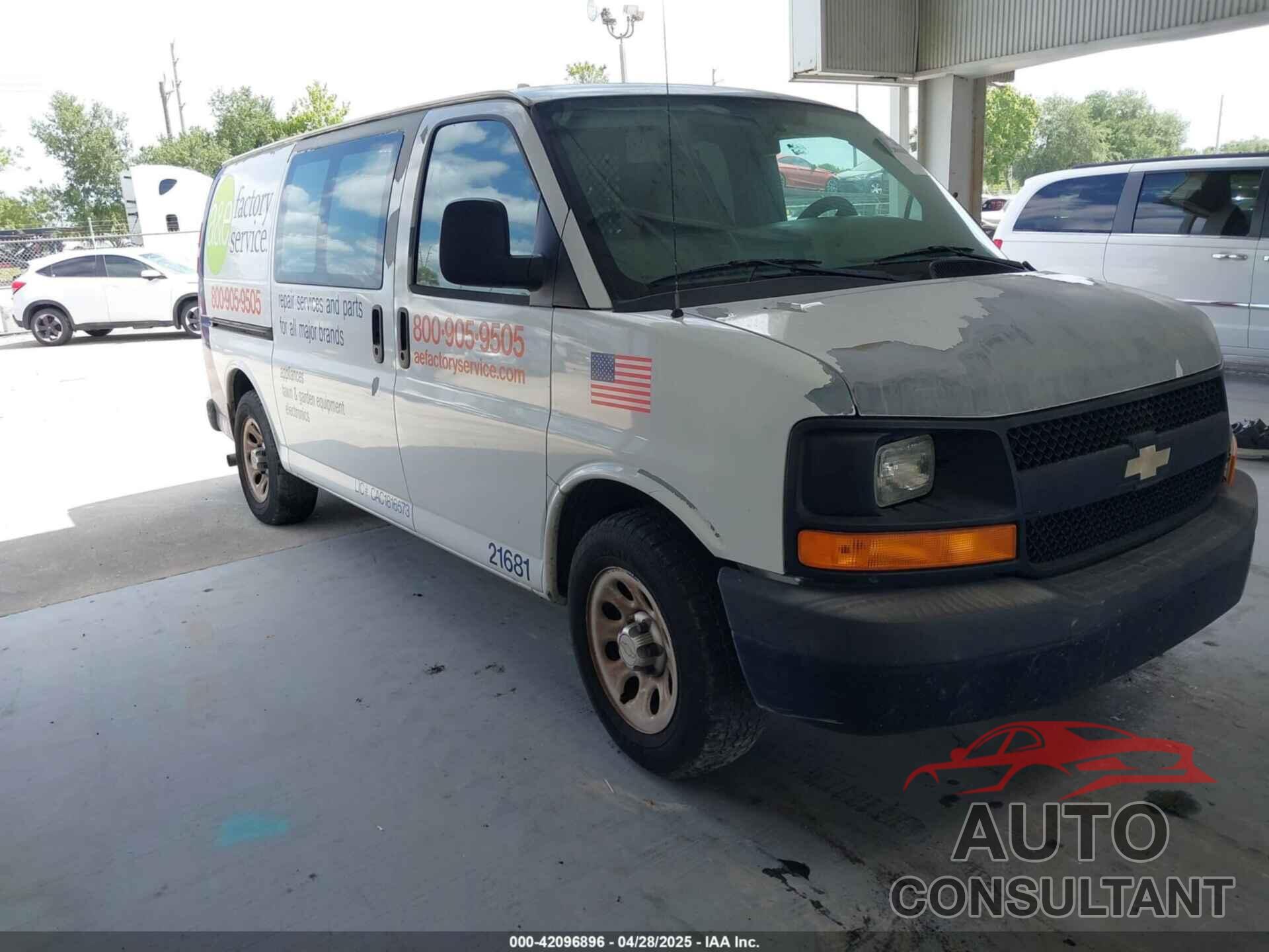 CHEVROLET EXPRESS 1500 2012 - 1GCSGAFX1C1144525