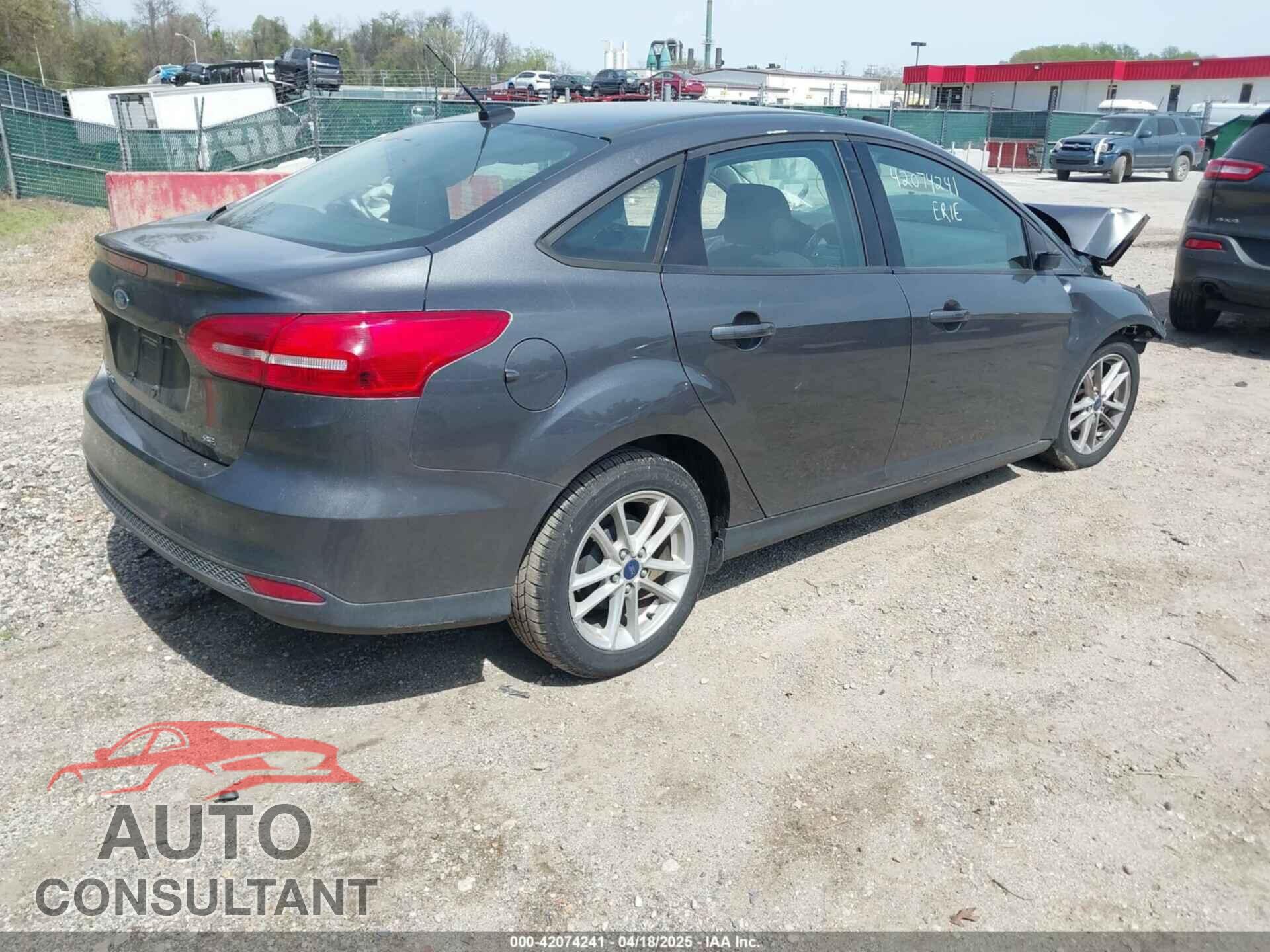 FORD FOCUS 2017 - 1FADP3F20HL335881