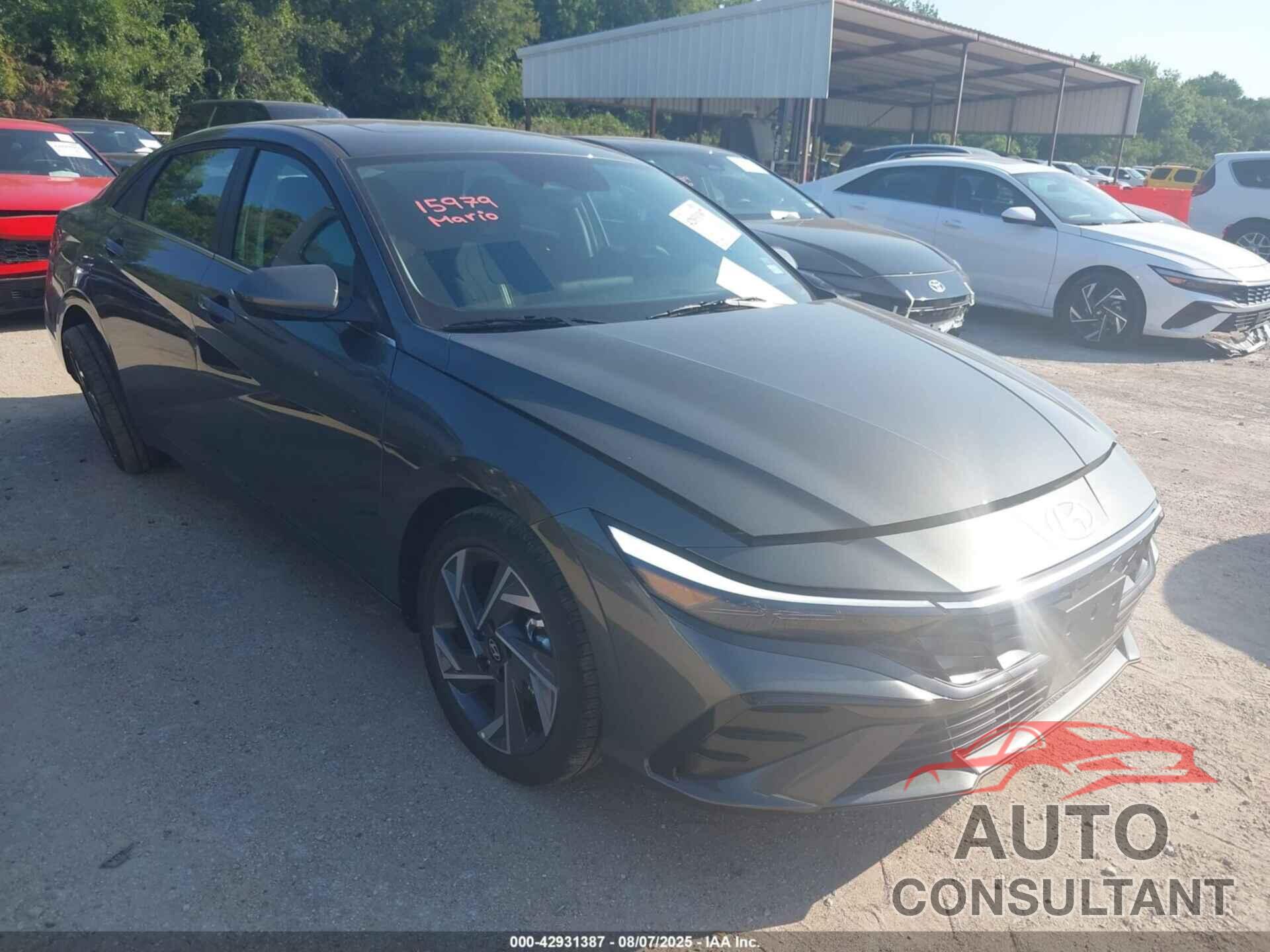HYUNDAI ELANTRA 2025 - KMHLS4DG5SU043925
