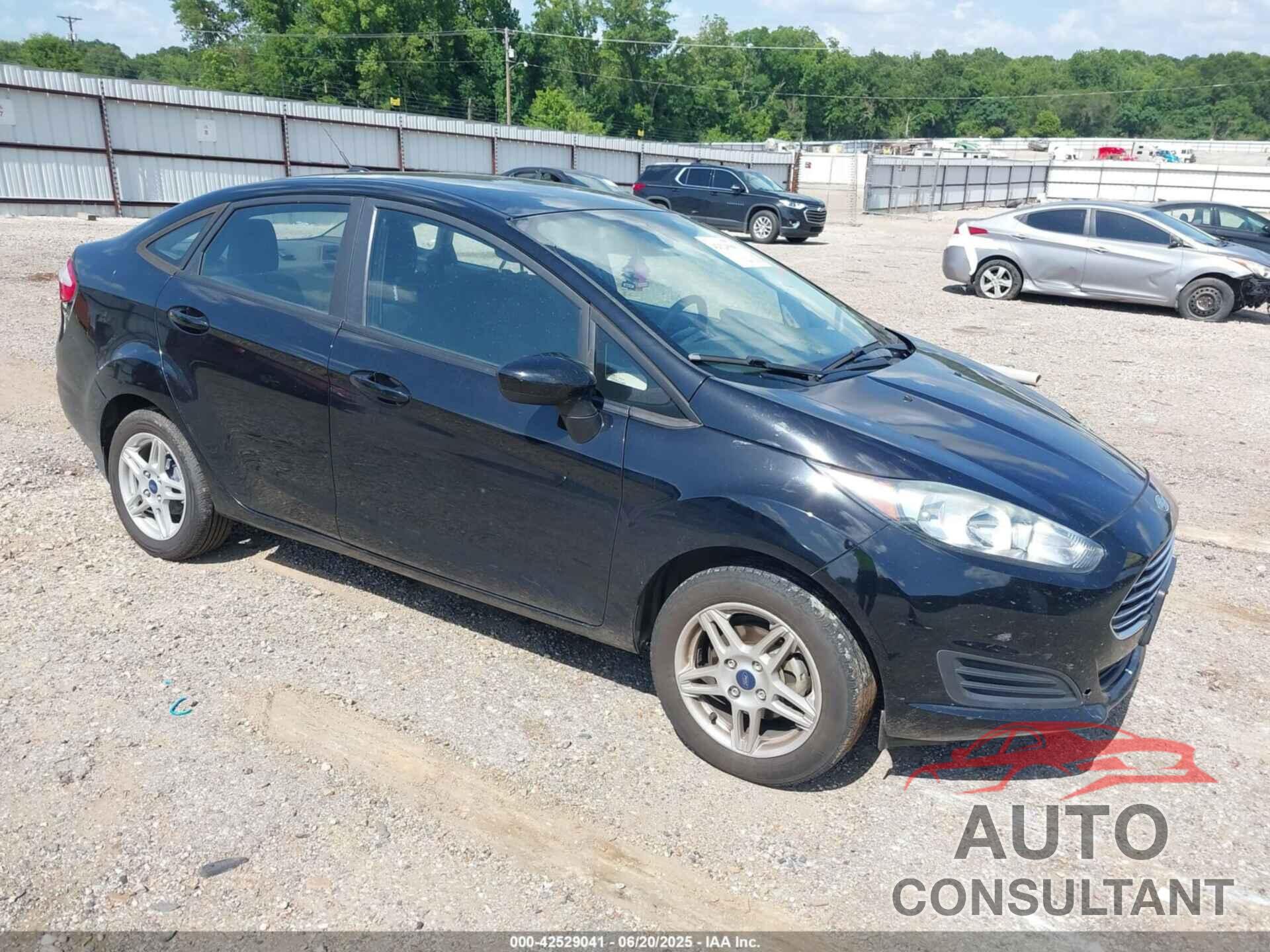 FORD FIESTA 2018 - 3FADP4BJXJM108446
