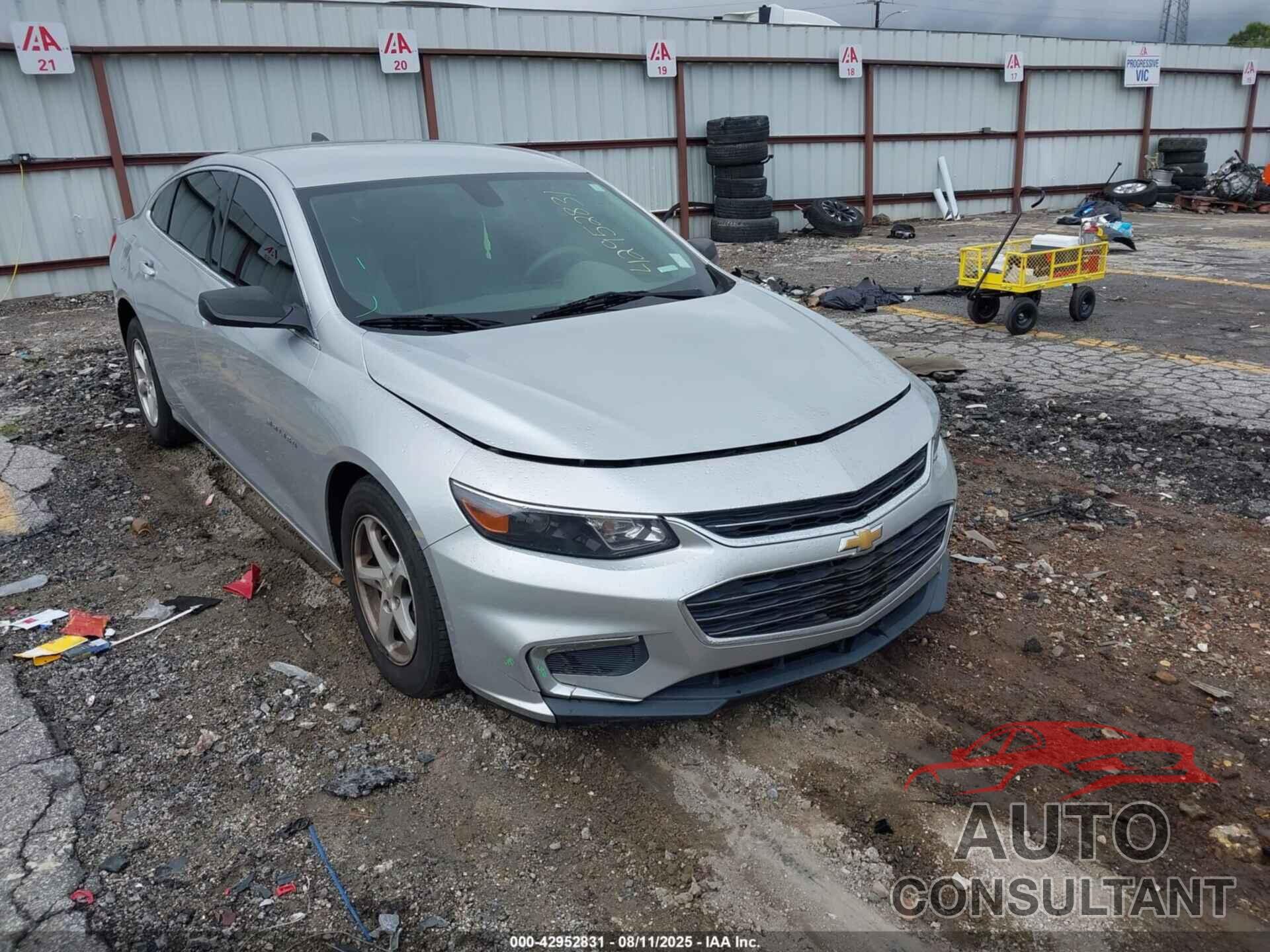 CHEVROLET MALIBU 2017 - 1G1ZC5ST4HF261846