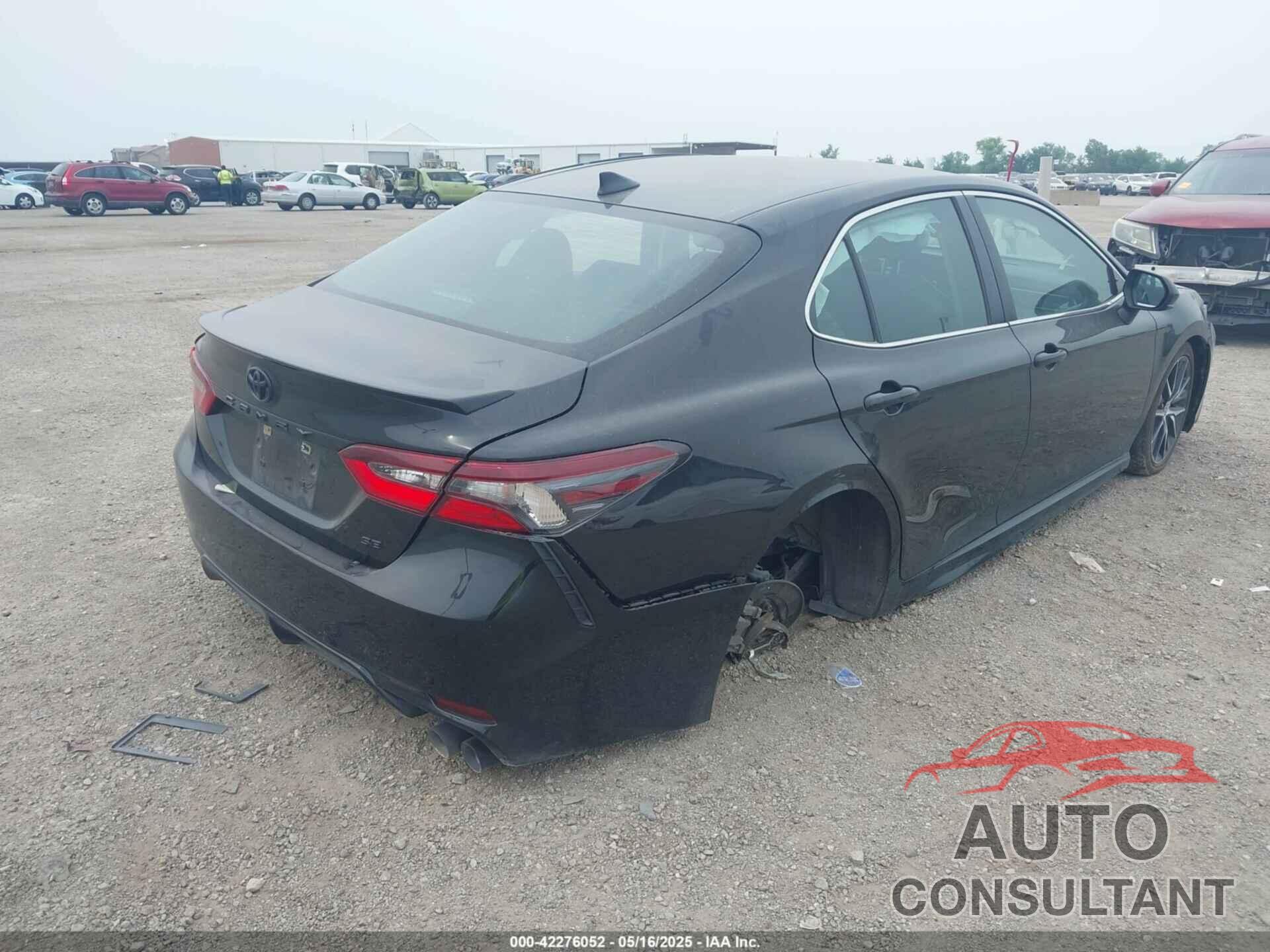 TOYOTA CAMRY 2021 - 4T1G11AK9MU473519