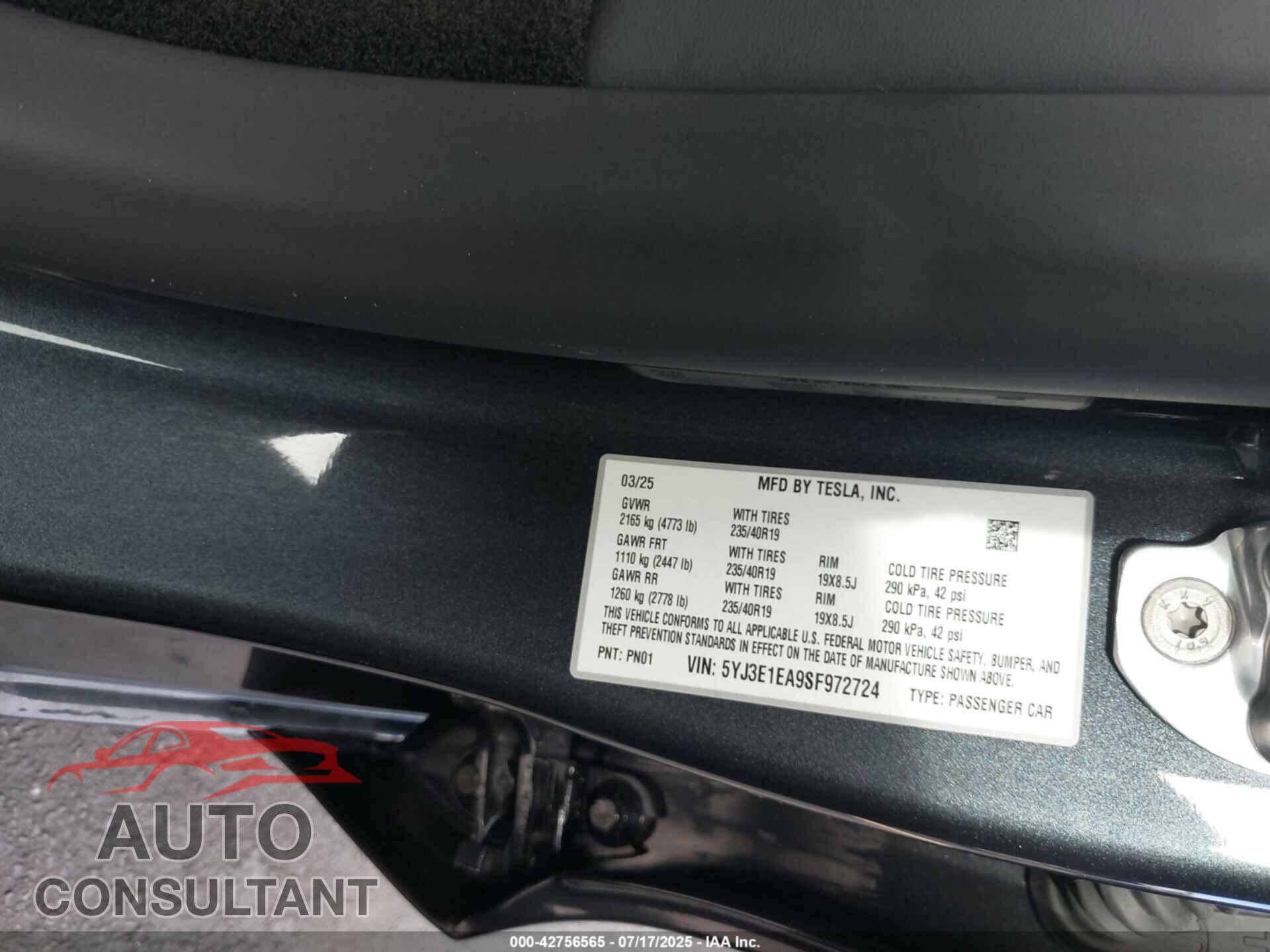 TESLA MODEL 3 2025 - 5YJ3E1EA9SF972724