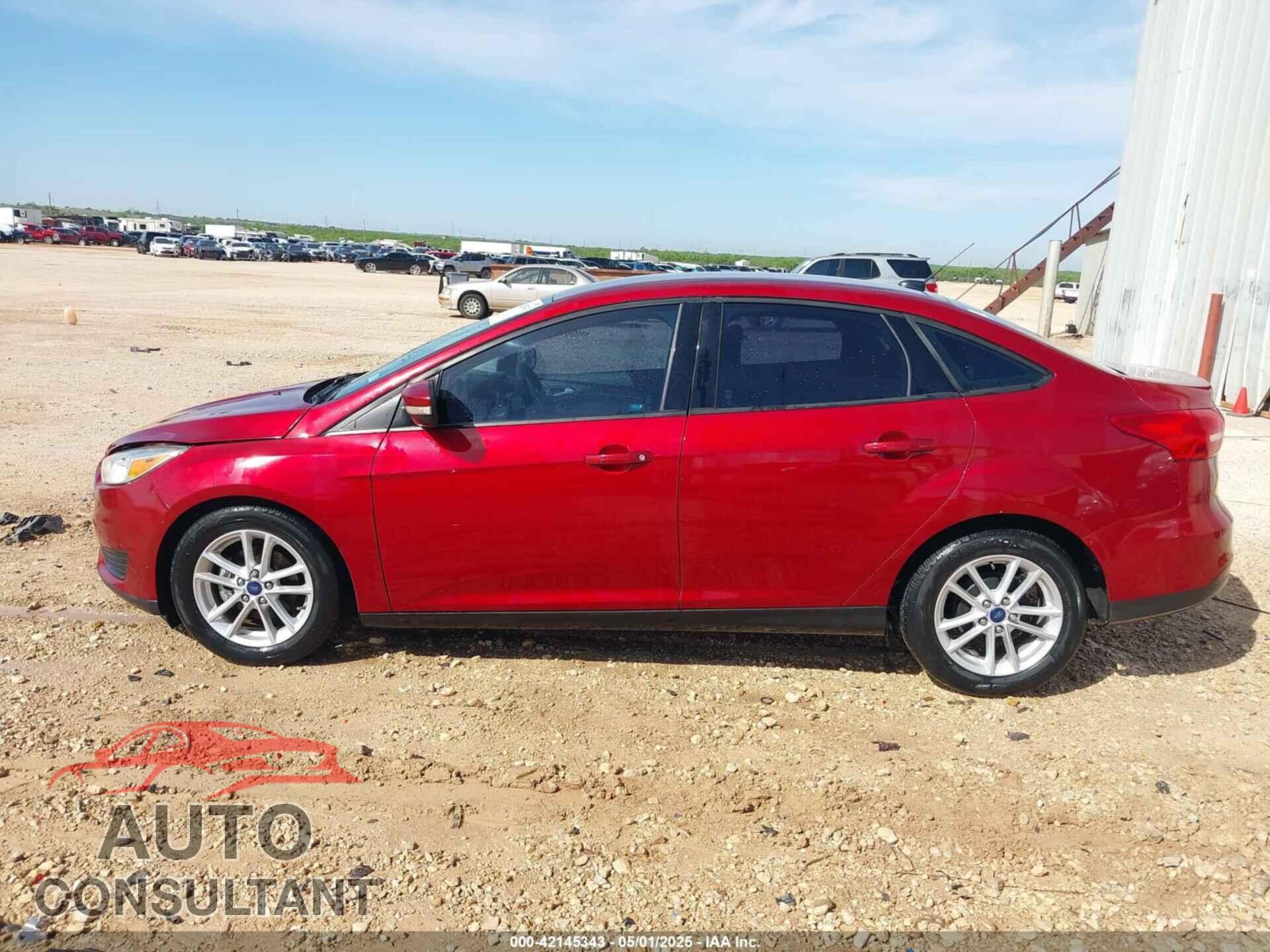 FORD FOCUS 2017 - 1FADP3F27HL235454