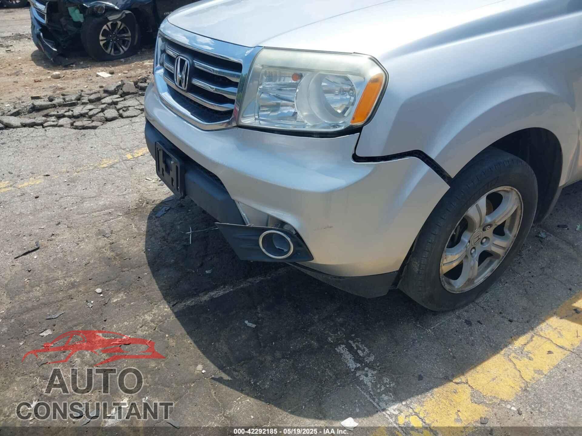 HONDA PILOT 2013 - 5FNYF4H53DB058507