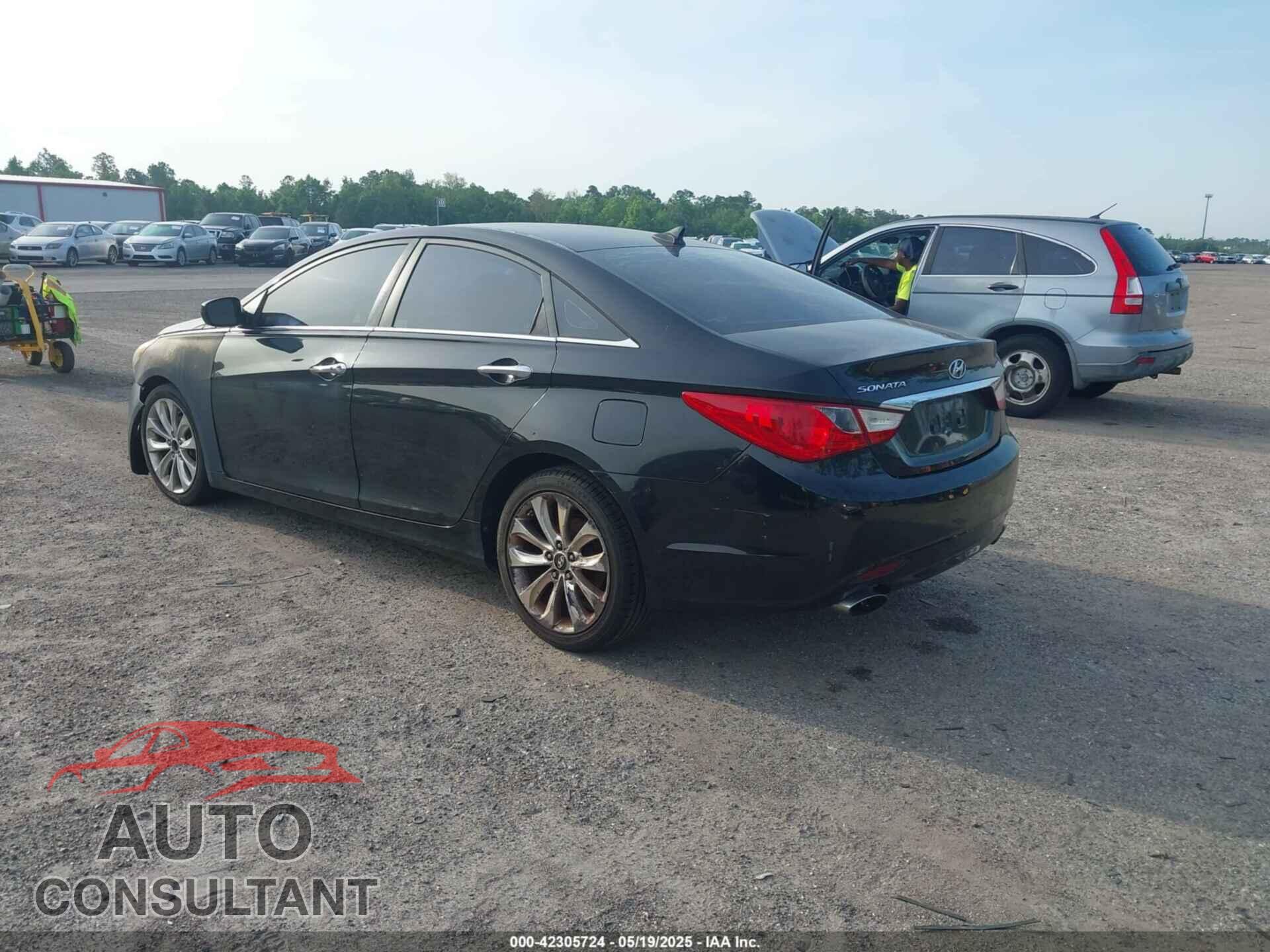 HYUNDAI SONATA 2011 - 5NPEC4AC8BH068243