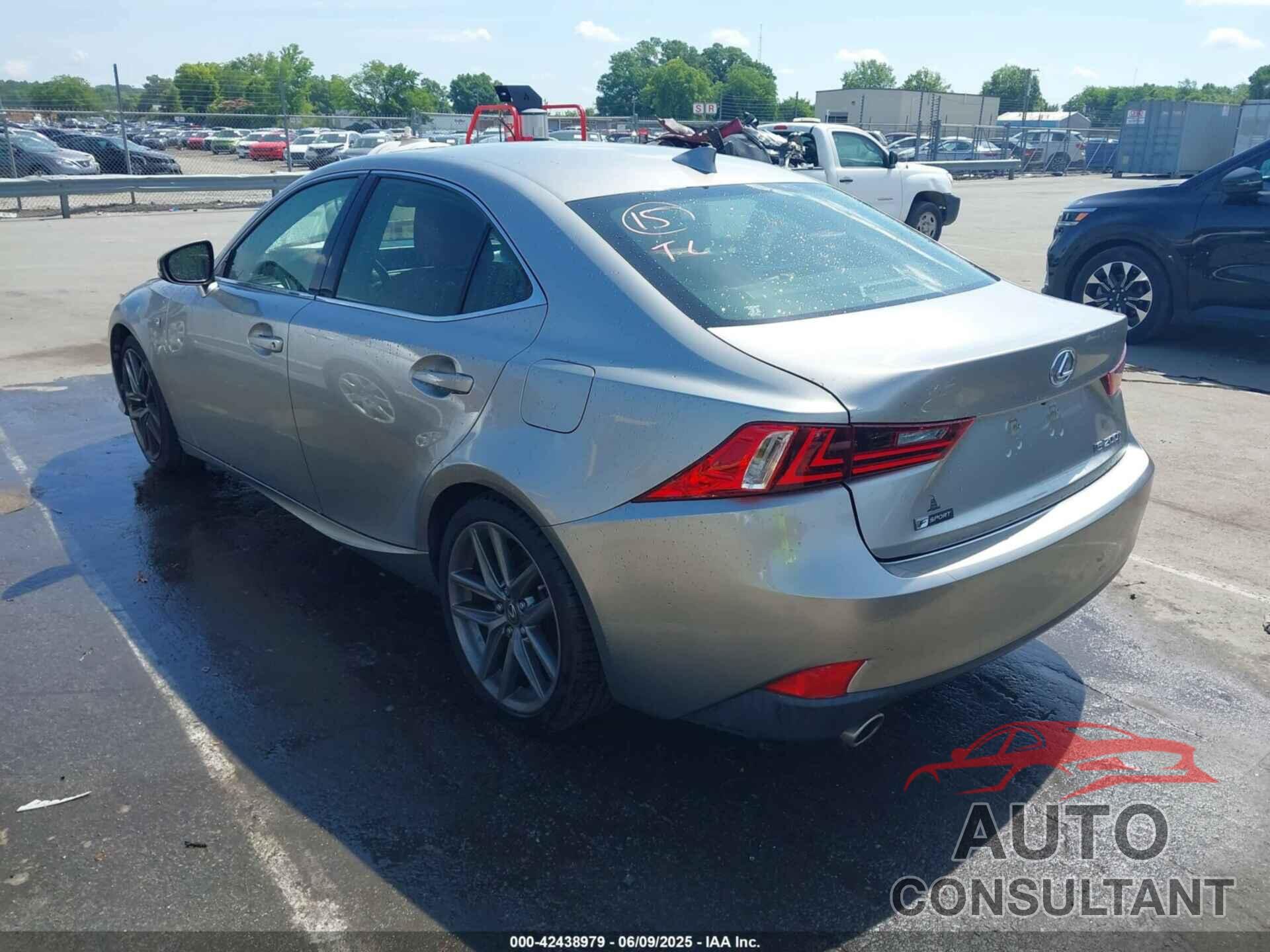 LEXUS IS 200T 2016 - JTHBA1D21G5009597
