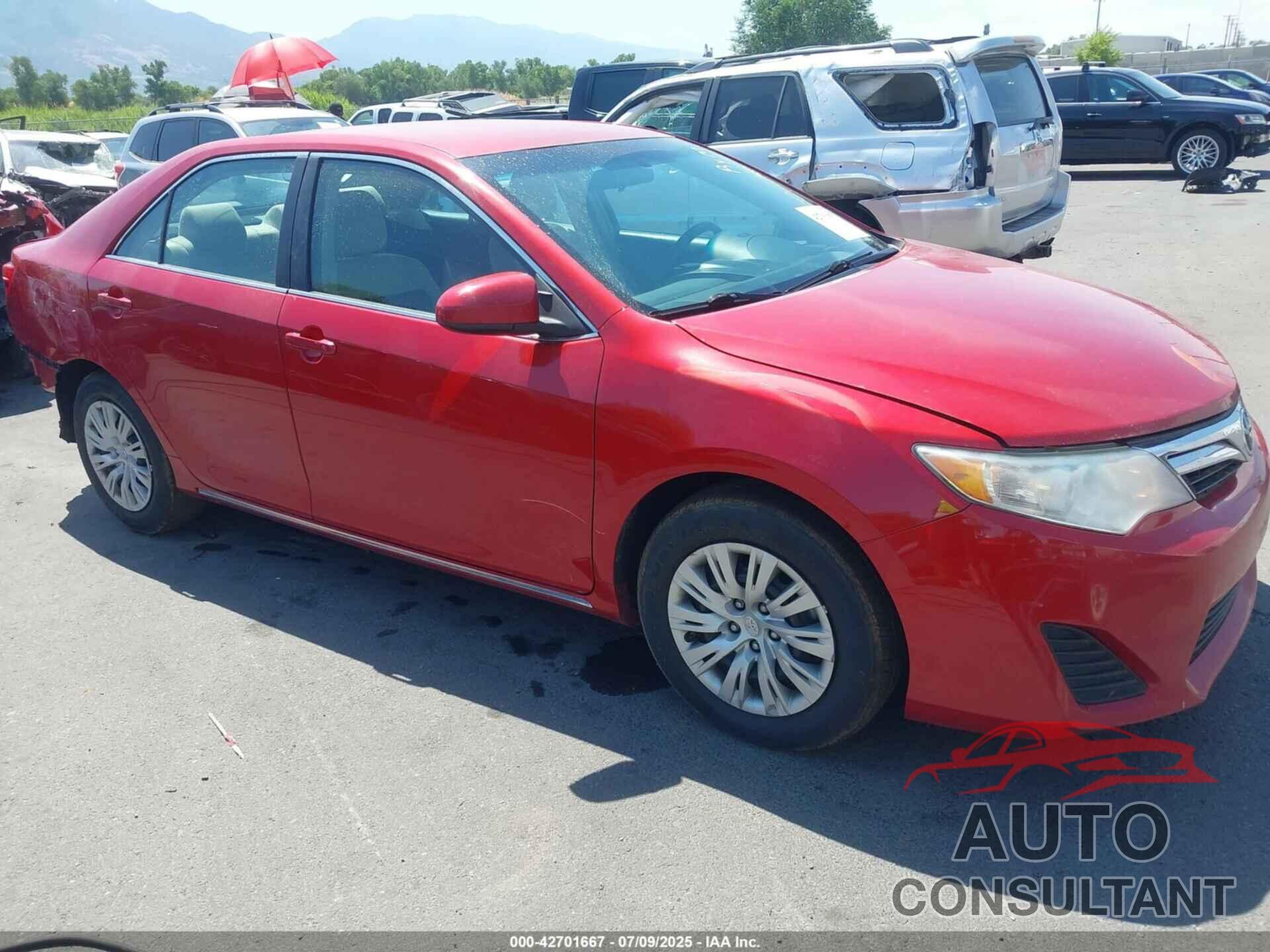 TOYOTA CAMRY 2013 - 4T4BF1FK5DR306374