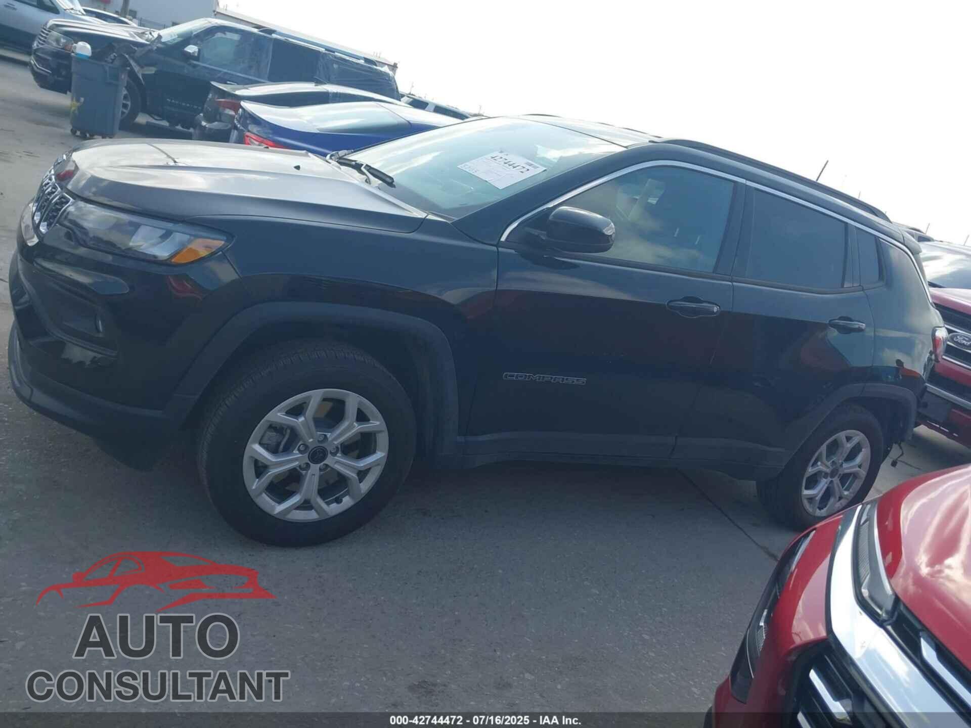 JEEP COMPASS 2025 - 3C4NJDBN7ST549364