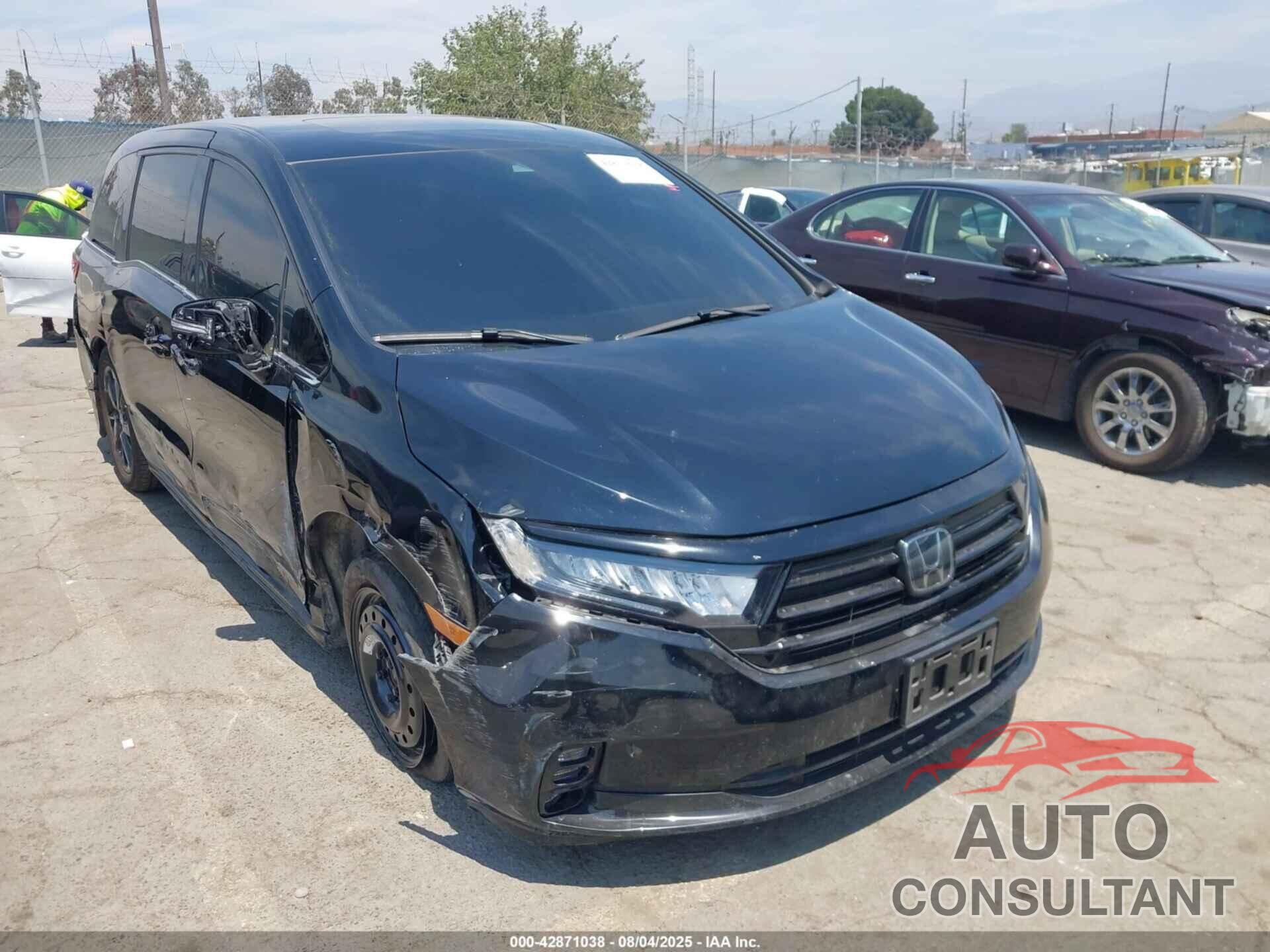 HONDA ODYSSEY 2023 - 5FNRL6H75PB027760