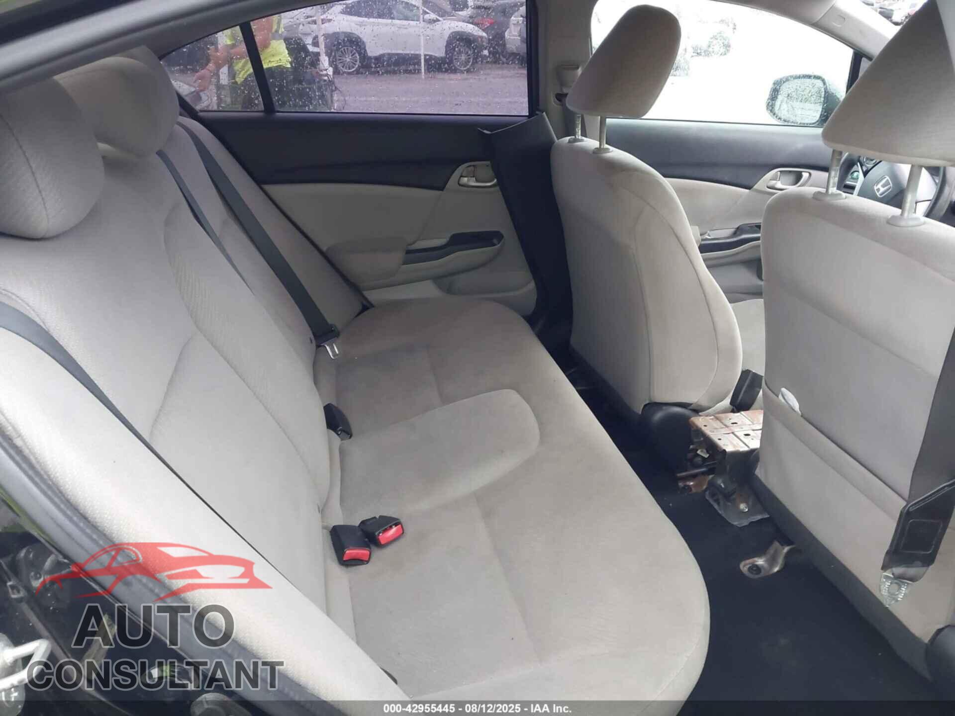 HONDA CIVIC 2013 - 19XFB2F50DE017400