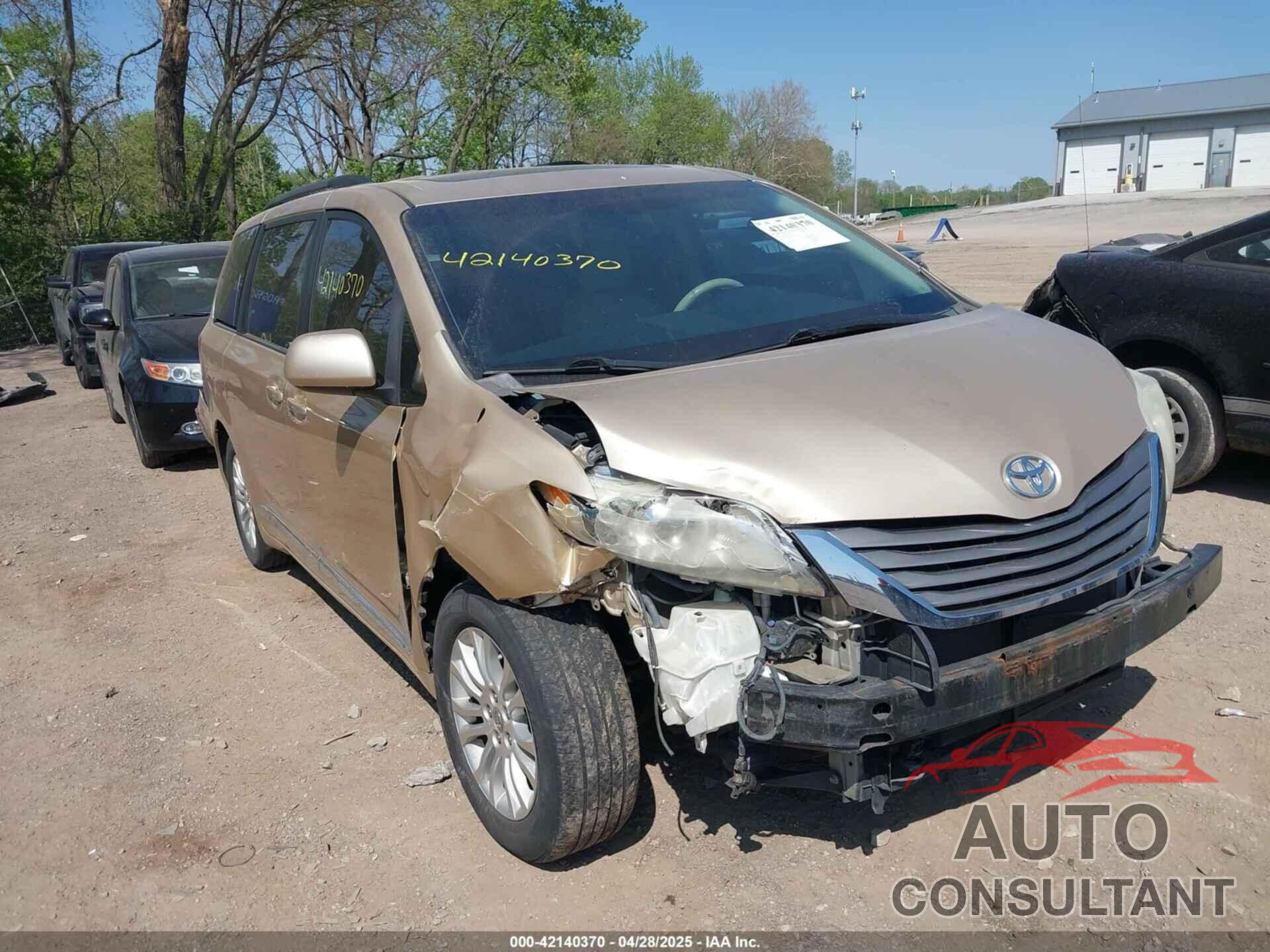 TOYOTA SIENNA 2012 - 5TDYK3DC5CS179527
