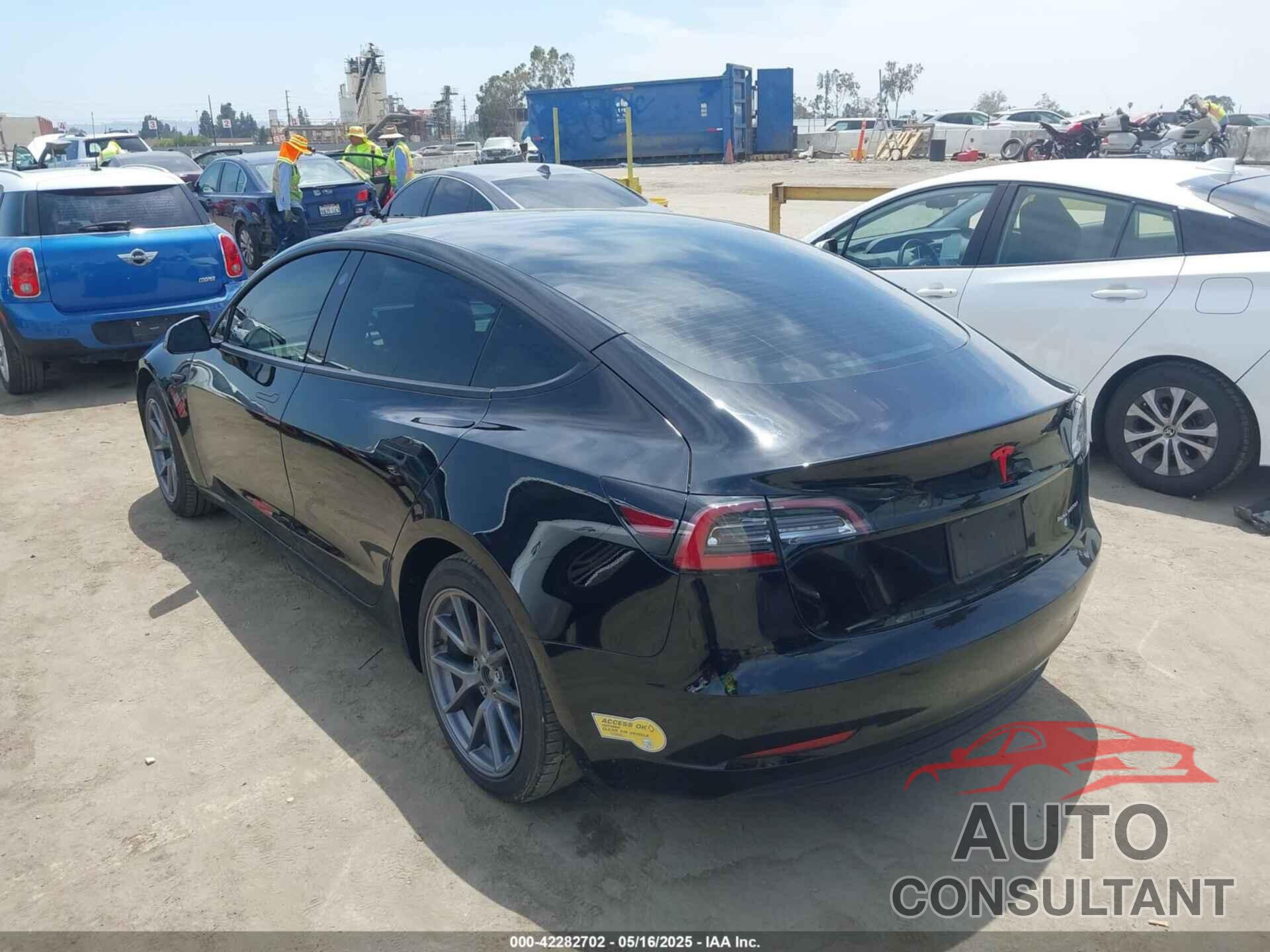 TESLA MODEL 3 2022 - 5YJ3E1EB3NF273165