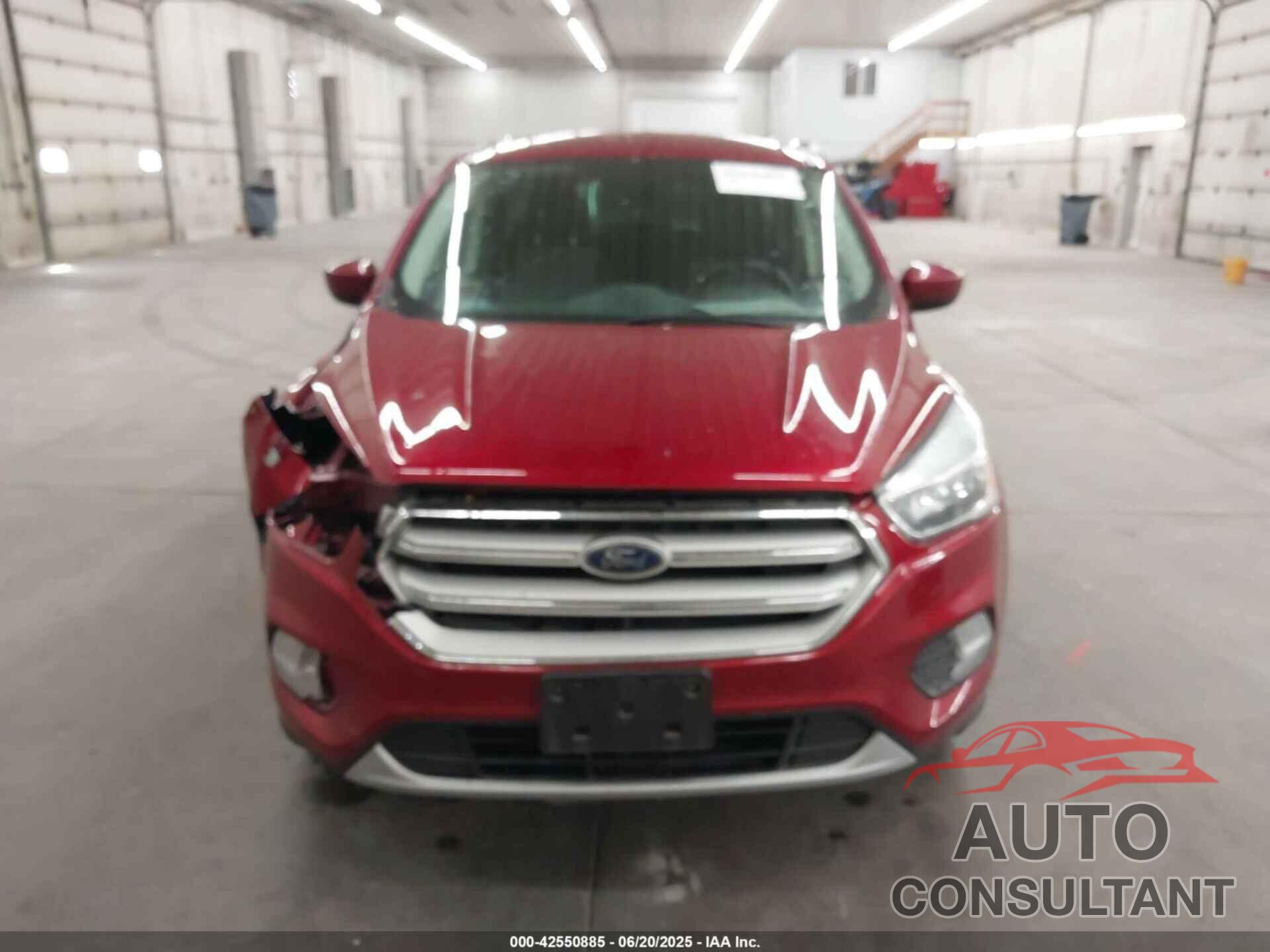 FORD ESCAPE 2017 - 1FMCU9GD0HUD17968