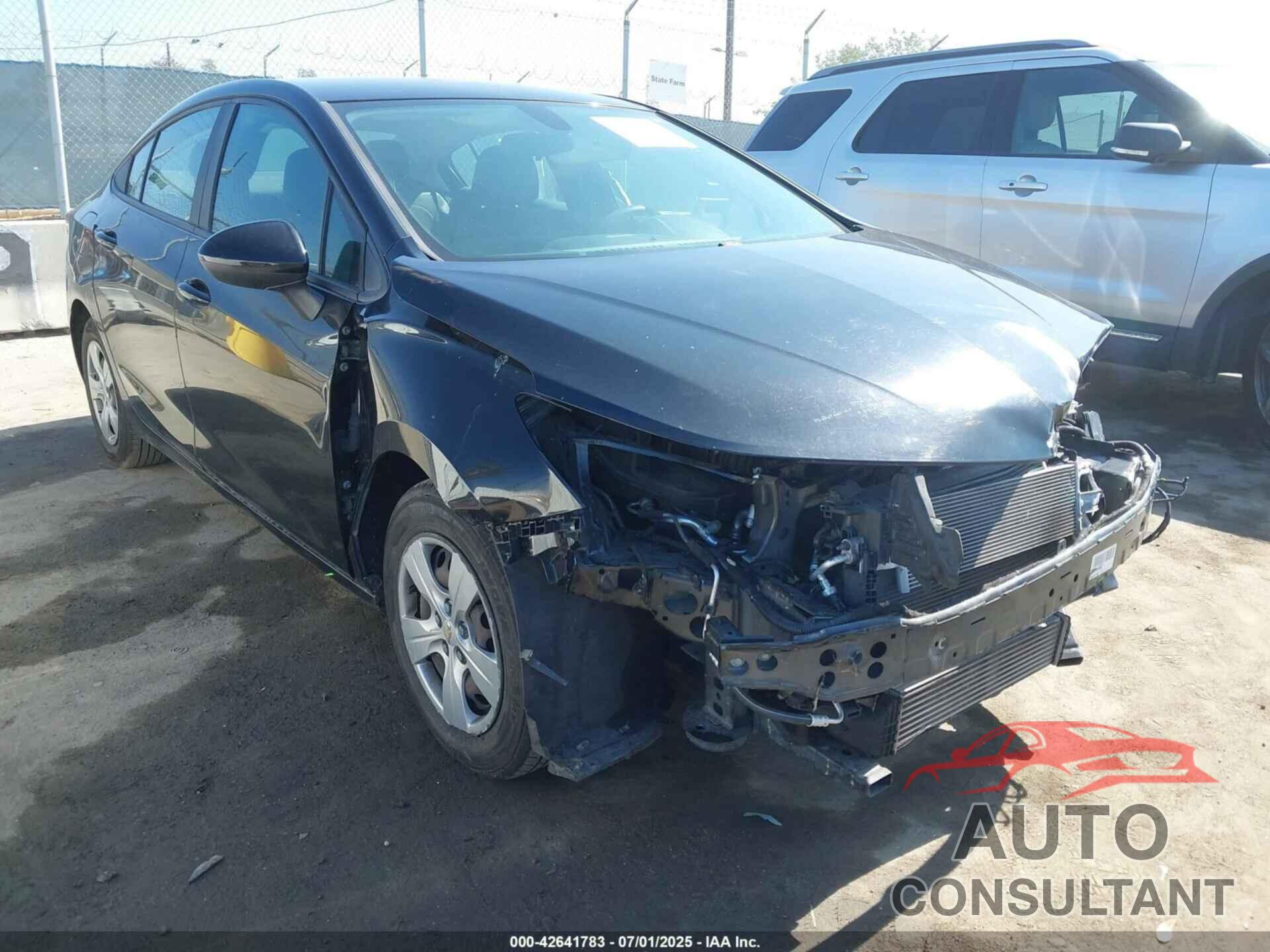 CHEVROLET CRUZE 2018 - 1G1BC5SM2J7208525