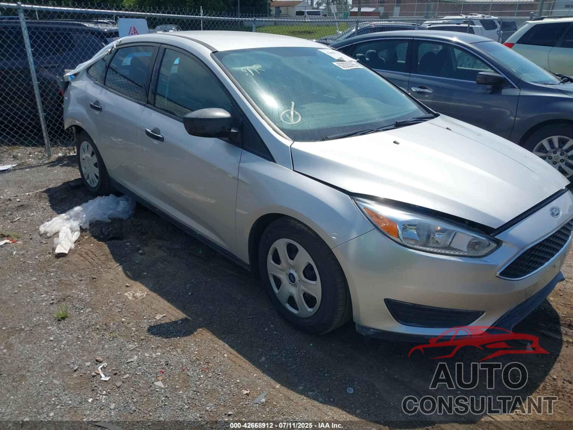 FORD FOCUS 2016 - 1FADP3E24GL367622