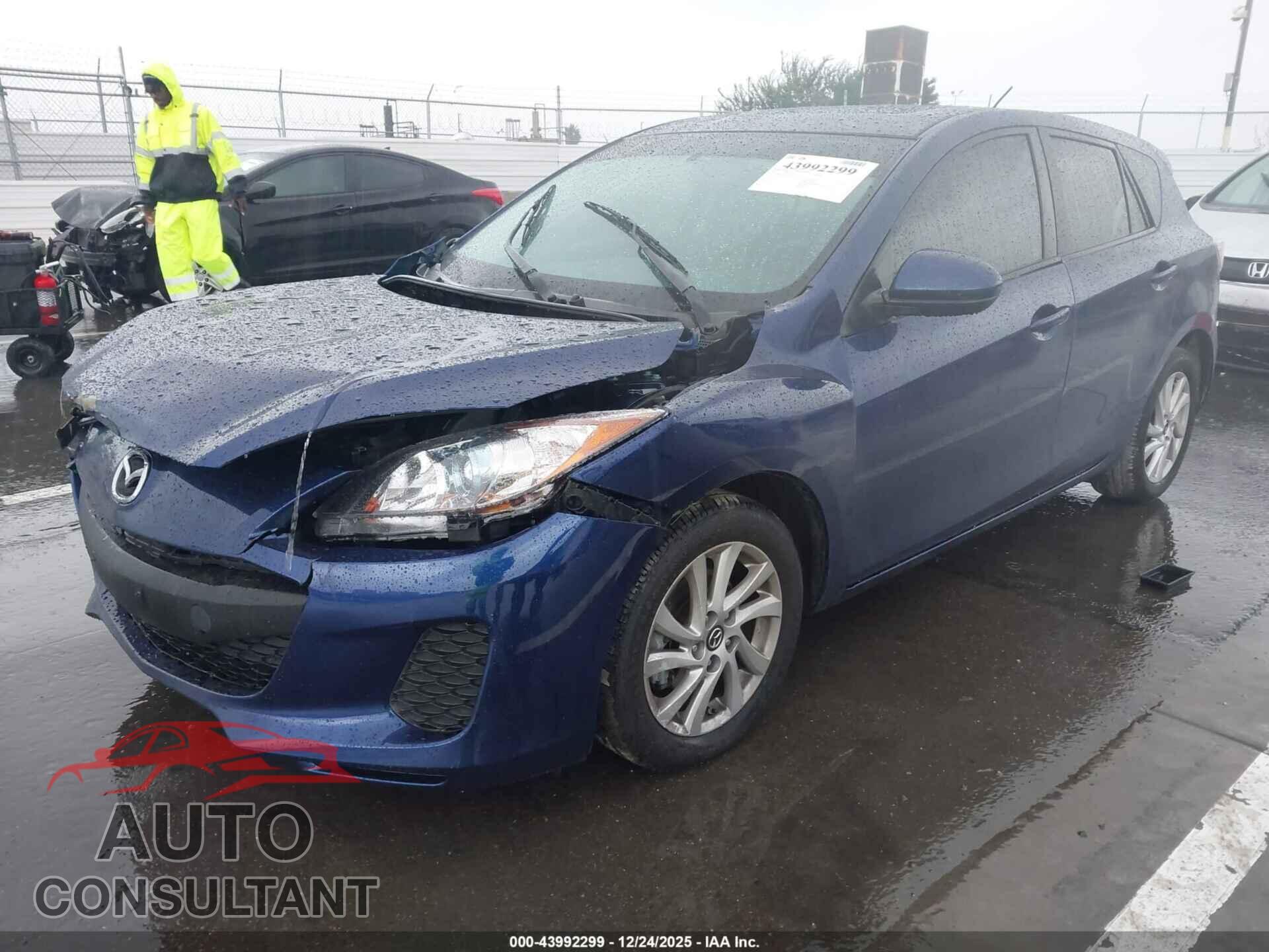 MAZDA MAZDA3 2013 - JM1BL1LP9D1729130
