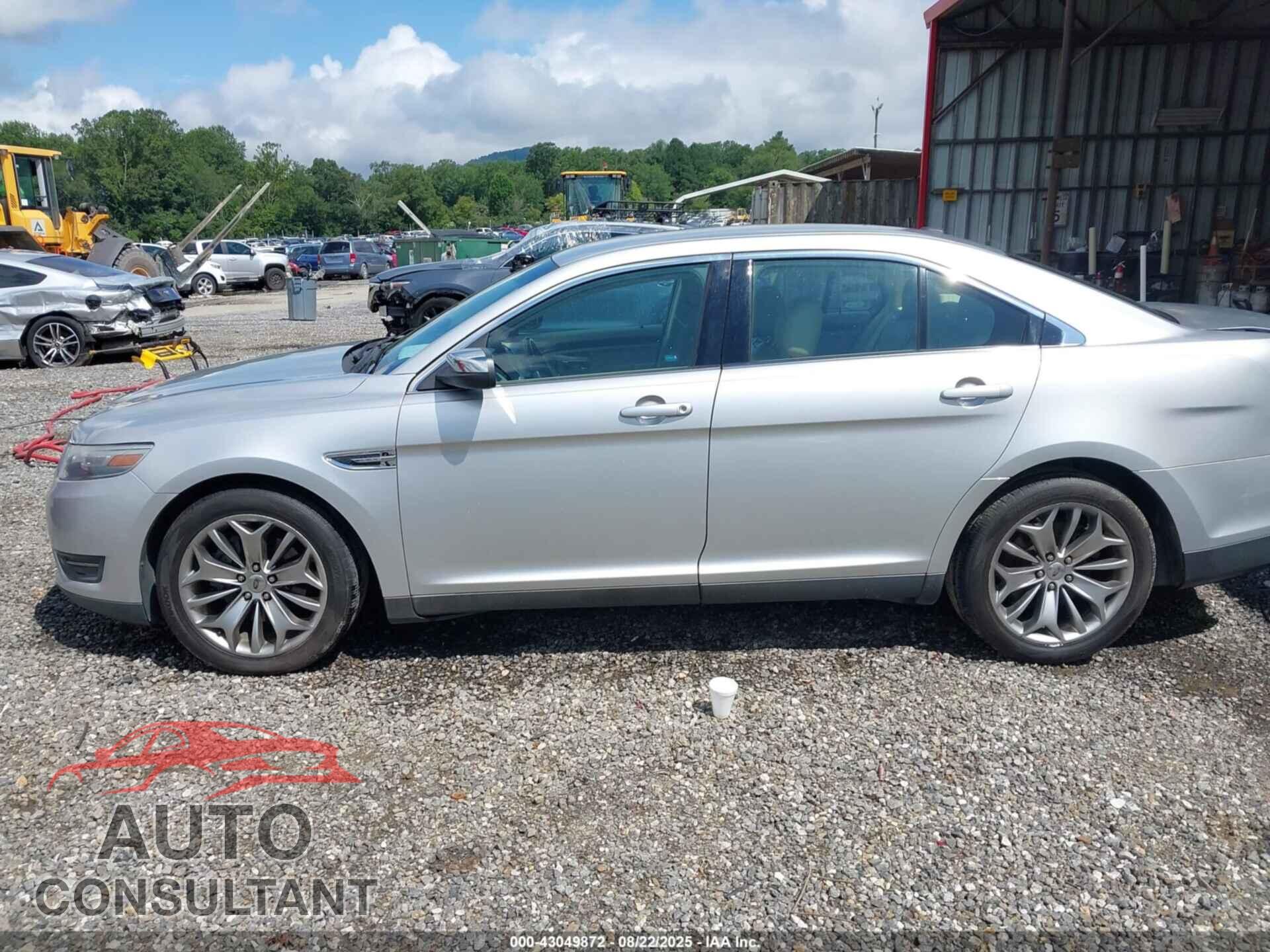 FORD TAURUS 2013 - 1FAHP2F80DG103896