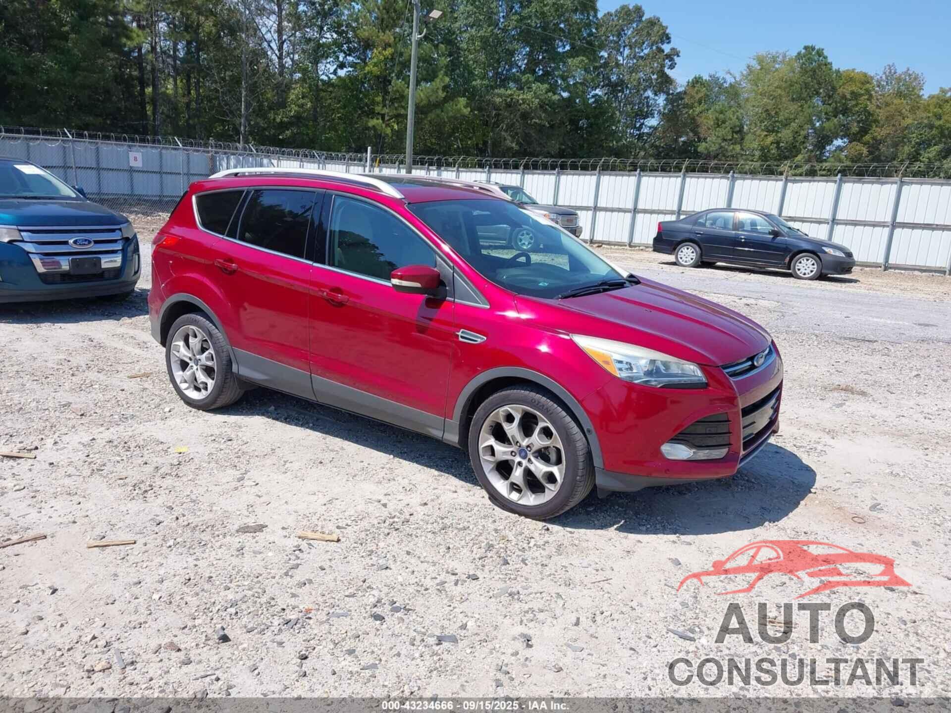 FORD ESCAPE 2015 - 1FMCU0JX3FUA56945