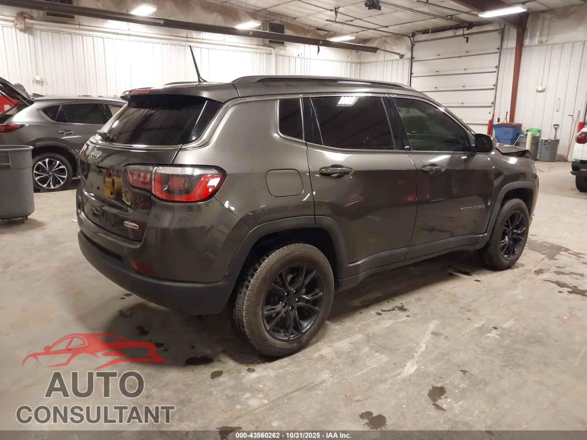 JEEP COMPASS 2018 - 3C4NJDBBXJT366352